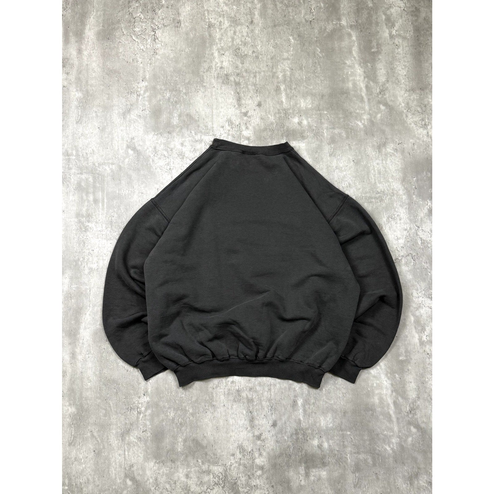 Vintage 90s Big Dogs Embroidered Spellout Logo Crewneck Sweatshirt Size Large
