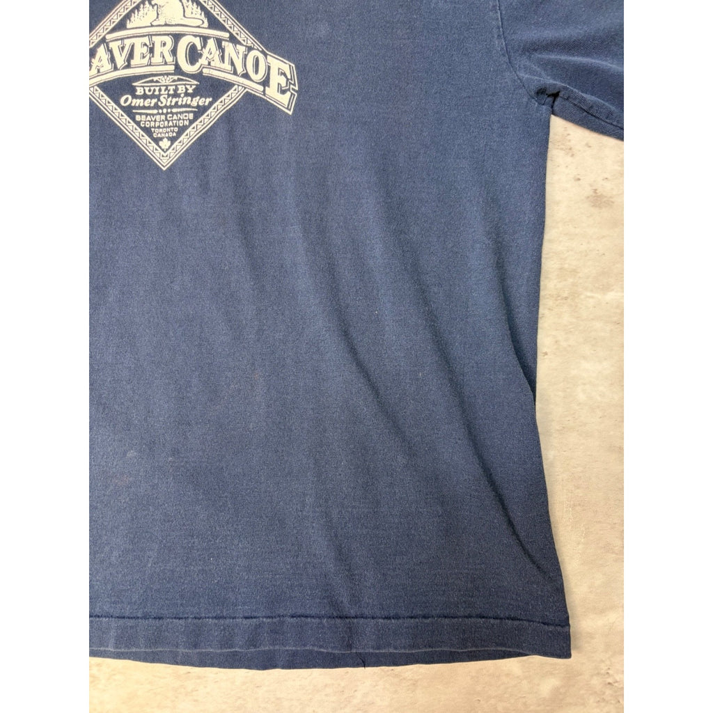 Vintage Beaver Canoe Crest Logo Graphic T-Shirt Size Medium