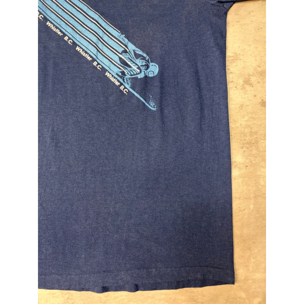 Vintage Whistler British Columbia Skiing Graphic Destination T-Shirt Size Large
