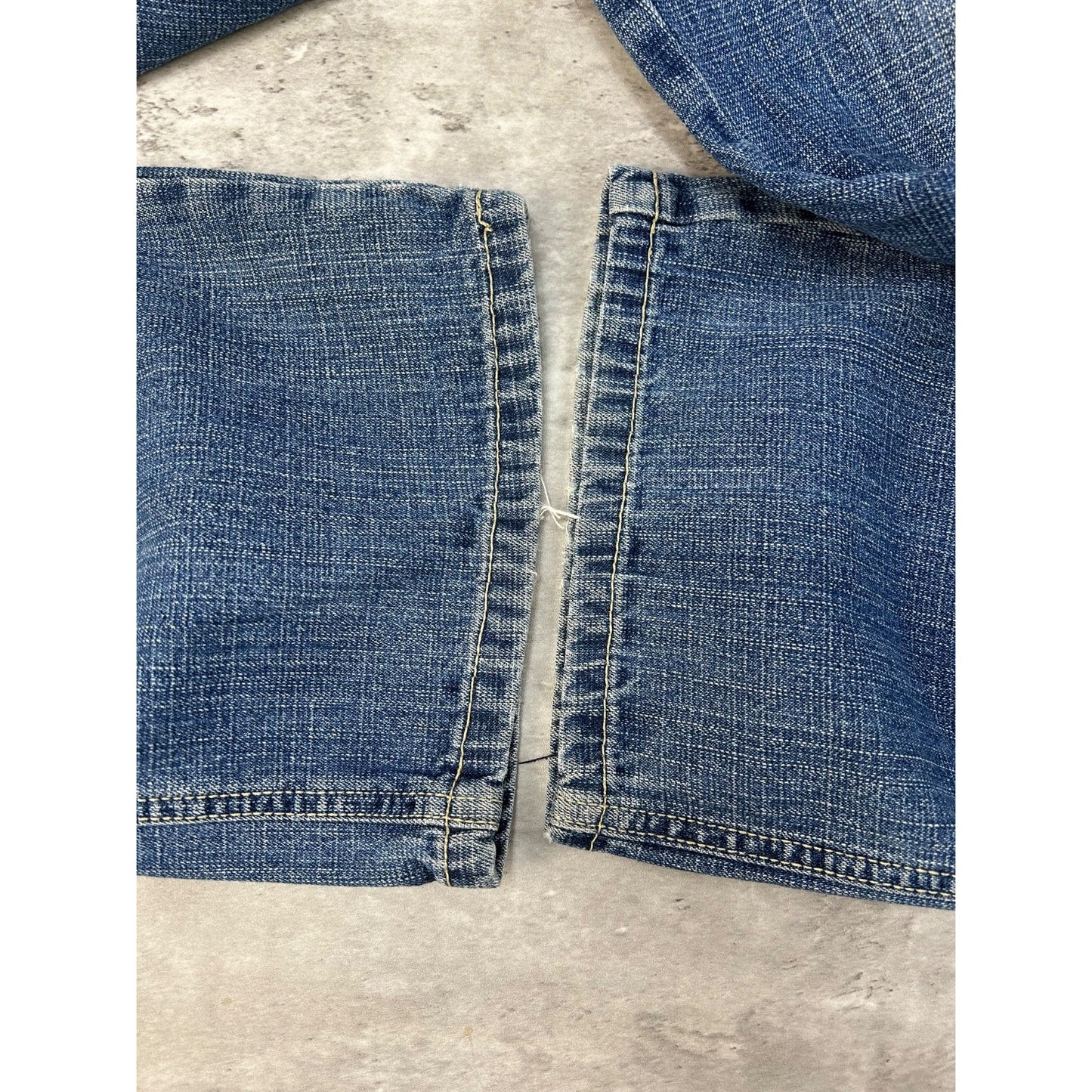 Vintage Women's Y2K Southpole Dark Wash Faded Baggy Fit Denim Pants Size 29