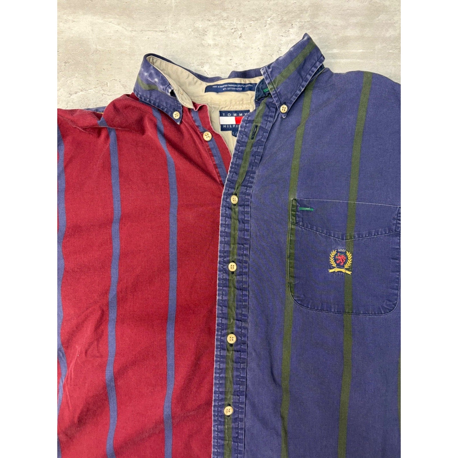 Vintage Tommy Hilfiger Embroidered Crest Striped Button Up Shirt Size Large