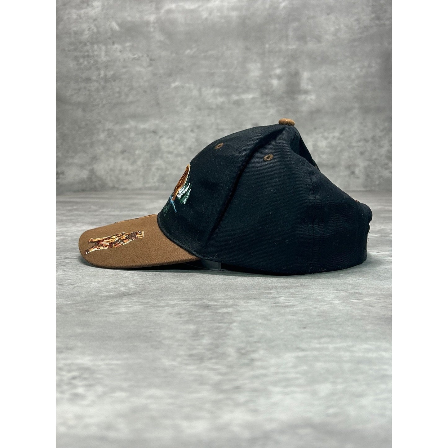 Vintage 90s Alaska Embroidered Bear Graphic Destination Strapback Hat OSFA