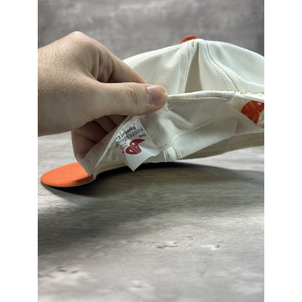 Vintage 90s Alan Kulwicki #7 Hooters Racing Embroidered Nascar Snapback Hat OSFA