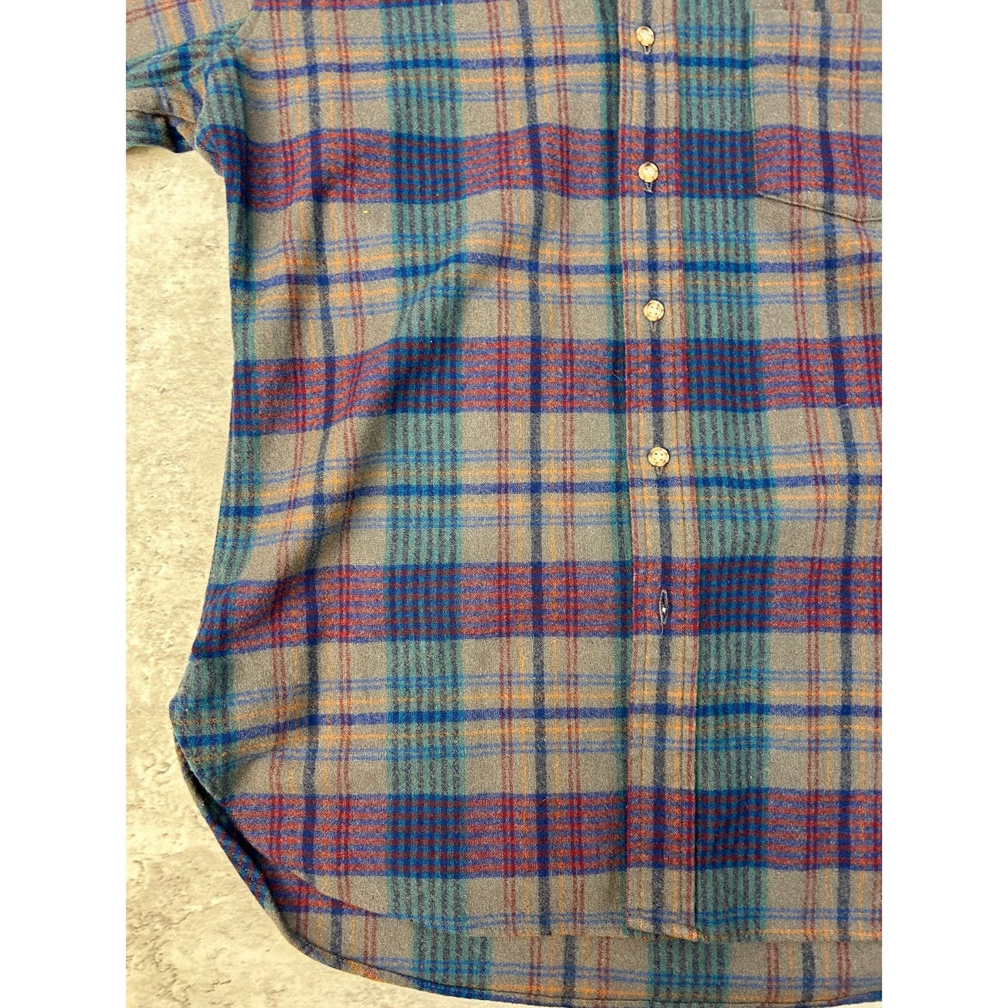Vintage 90s Pendleton Plaid Print Long Sleeve Button Up Shirt Size Medium