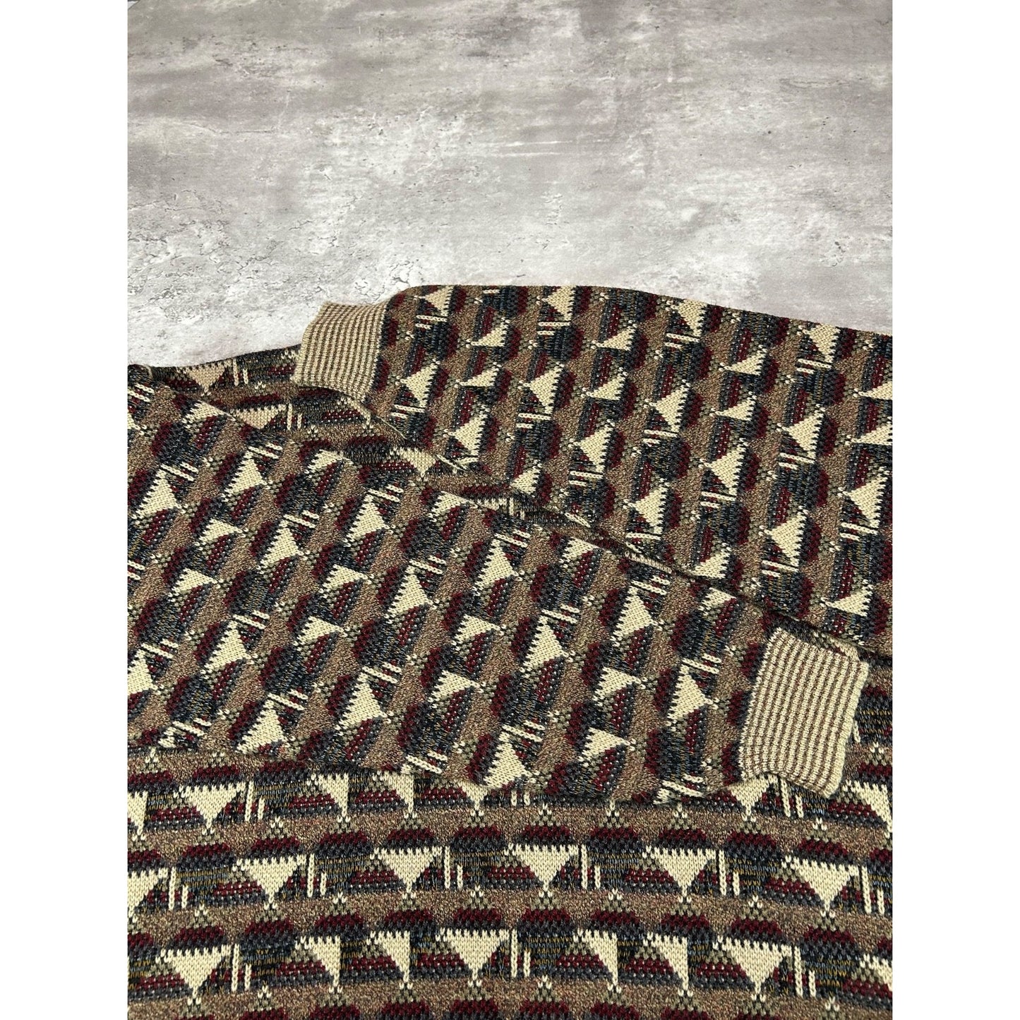 Vintage 90s Crossings Abstract Striped Print Pullover Knit Sweater Size Medium