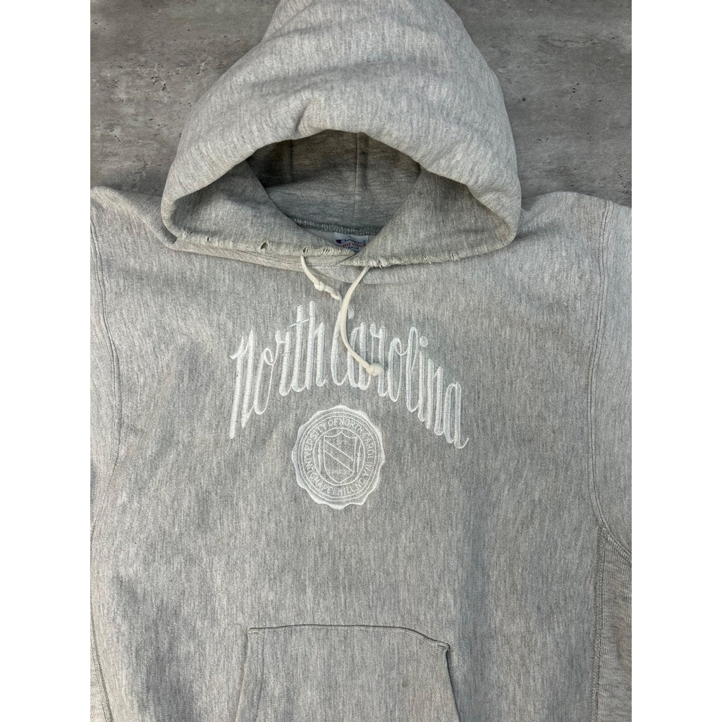 VTG 90s UNC Tarheels NCAA Champion Reverse Weave Hooded Sweatshirt Size XL