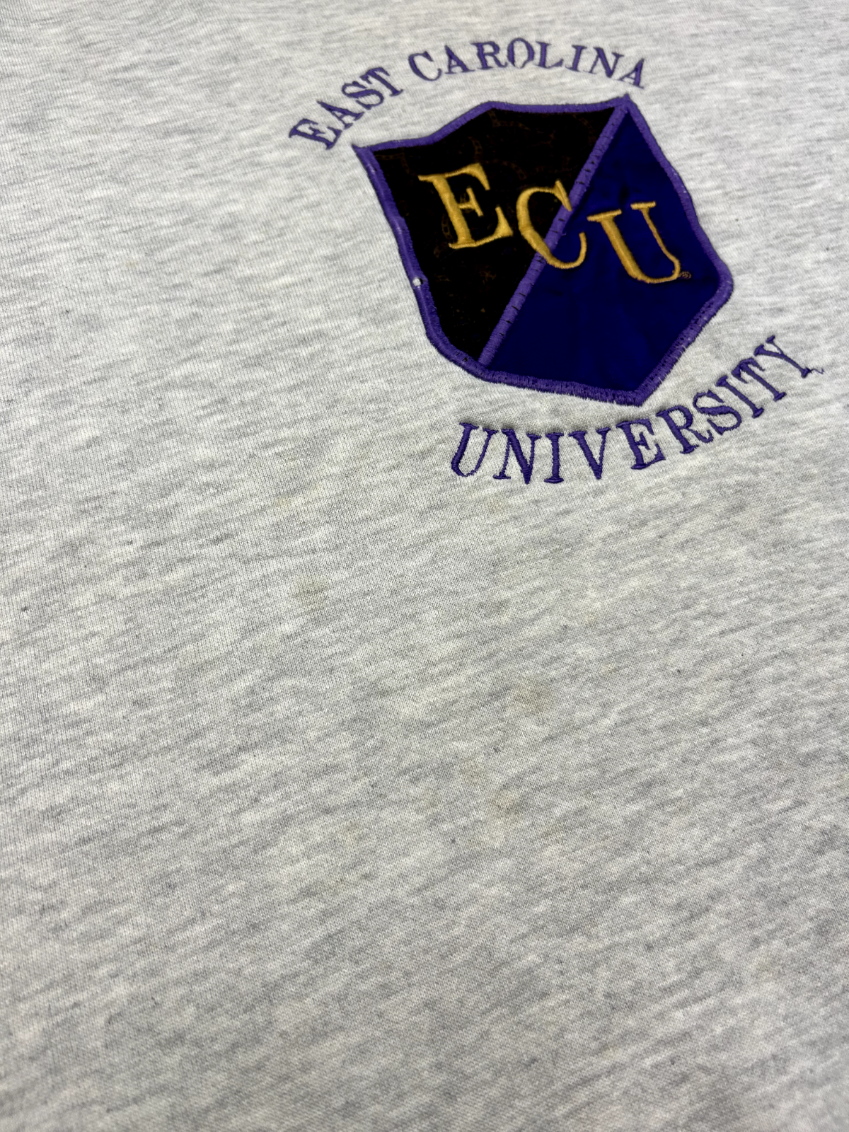 Vintage 90s East Carolina University Collegiate Crest Sweatshirt Size XL Gray