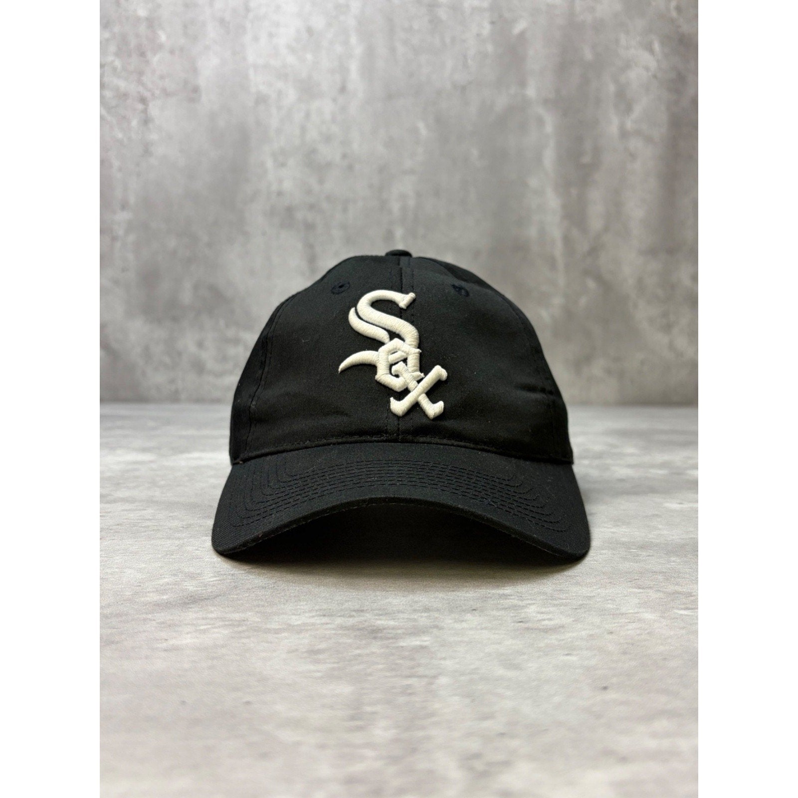 Vintage Chicago White Sox MLB Embroidered Logo Baseball Snapback Hat OSFA