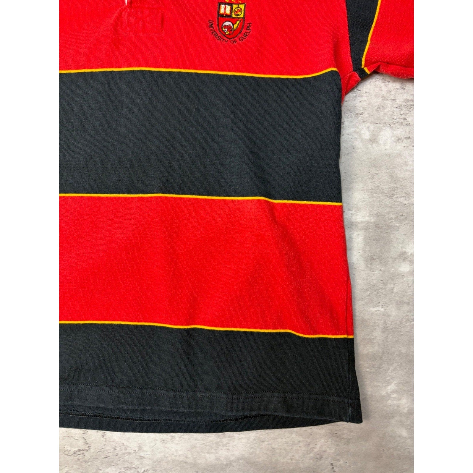 Vintage 90s University Of Guelph Embroidered Crest Hooded Sweatshirt Size Large
