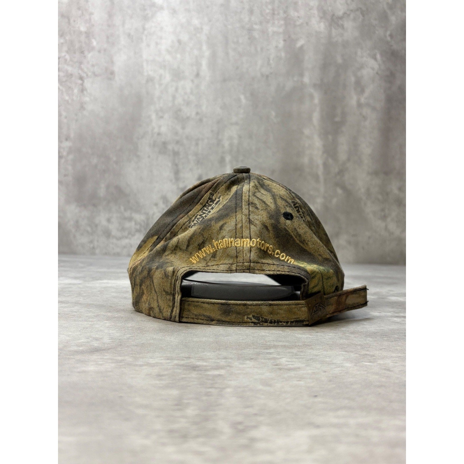 Vintage Ford Hanna Motors Embroidered Logo Camo Strapback Hat OSFA