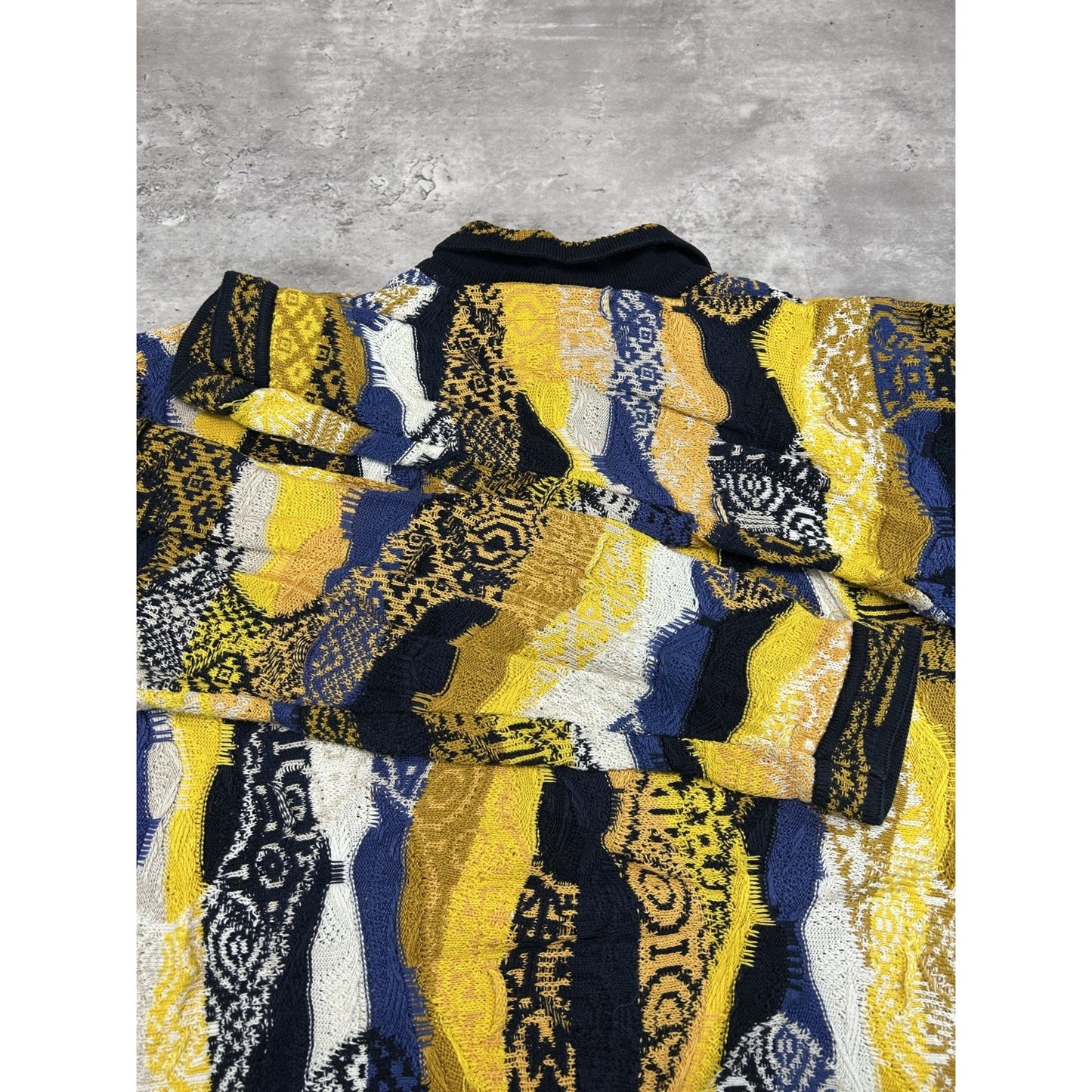 Vintage 90s Coogi Abstract 3D Knit 1/4 Button Collared Knit Sweater Size XL