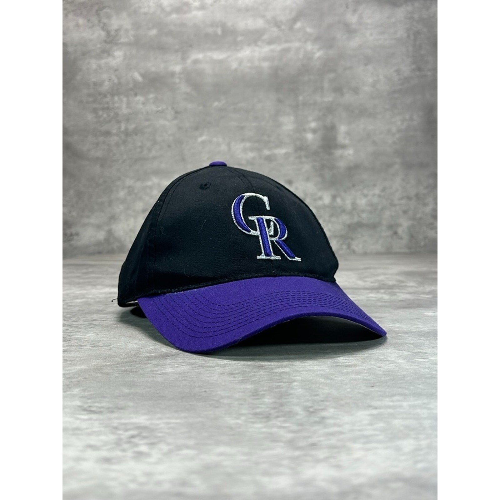 Vintage 90s Colorado Rockies MLB Embroidered Logo Baseball Snapback Hat OSFA