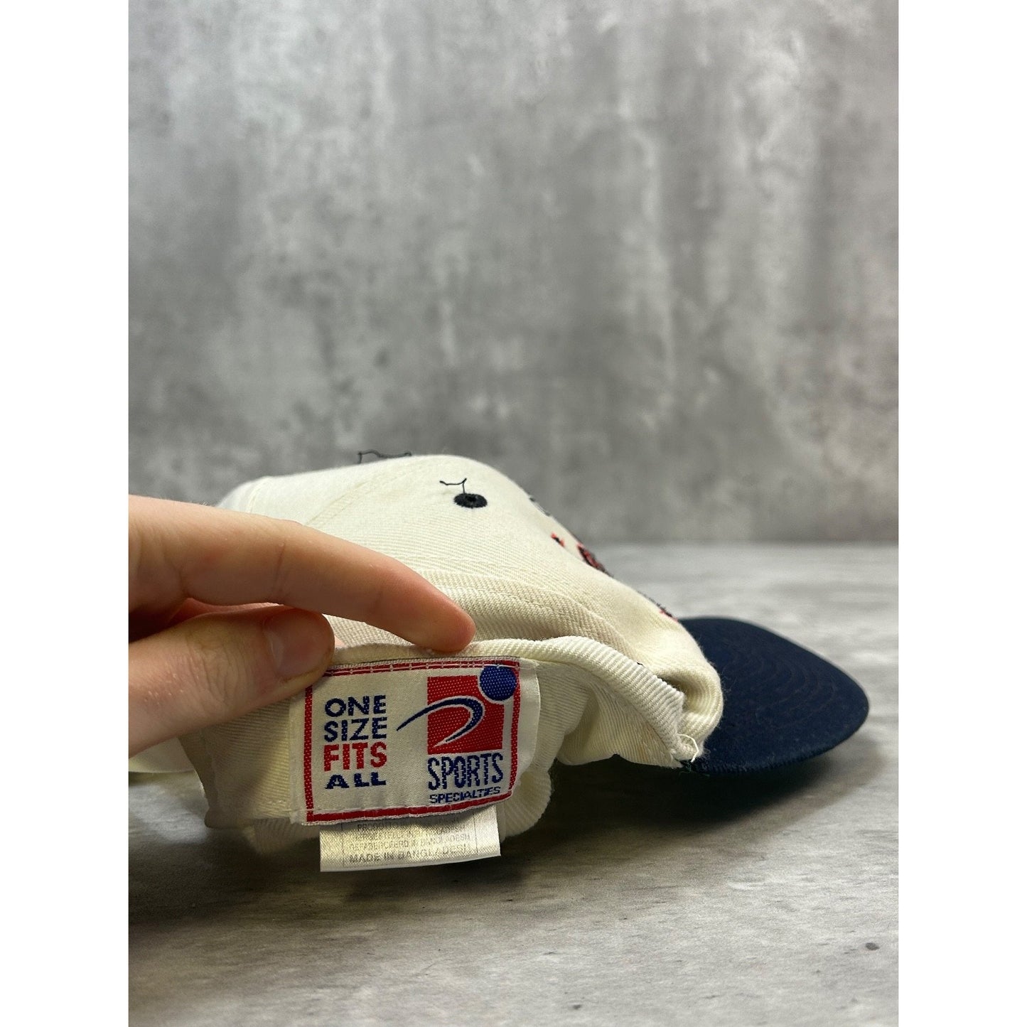 Vintage 90s Ottawa Senators NHL Sports Specialties Script Snapback Hat OSFA