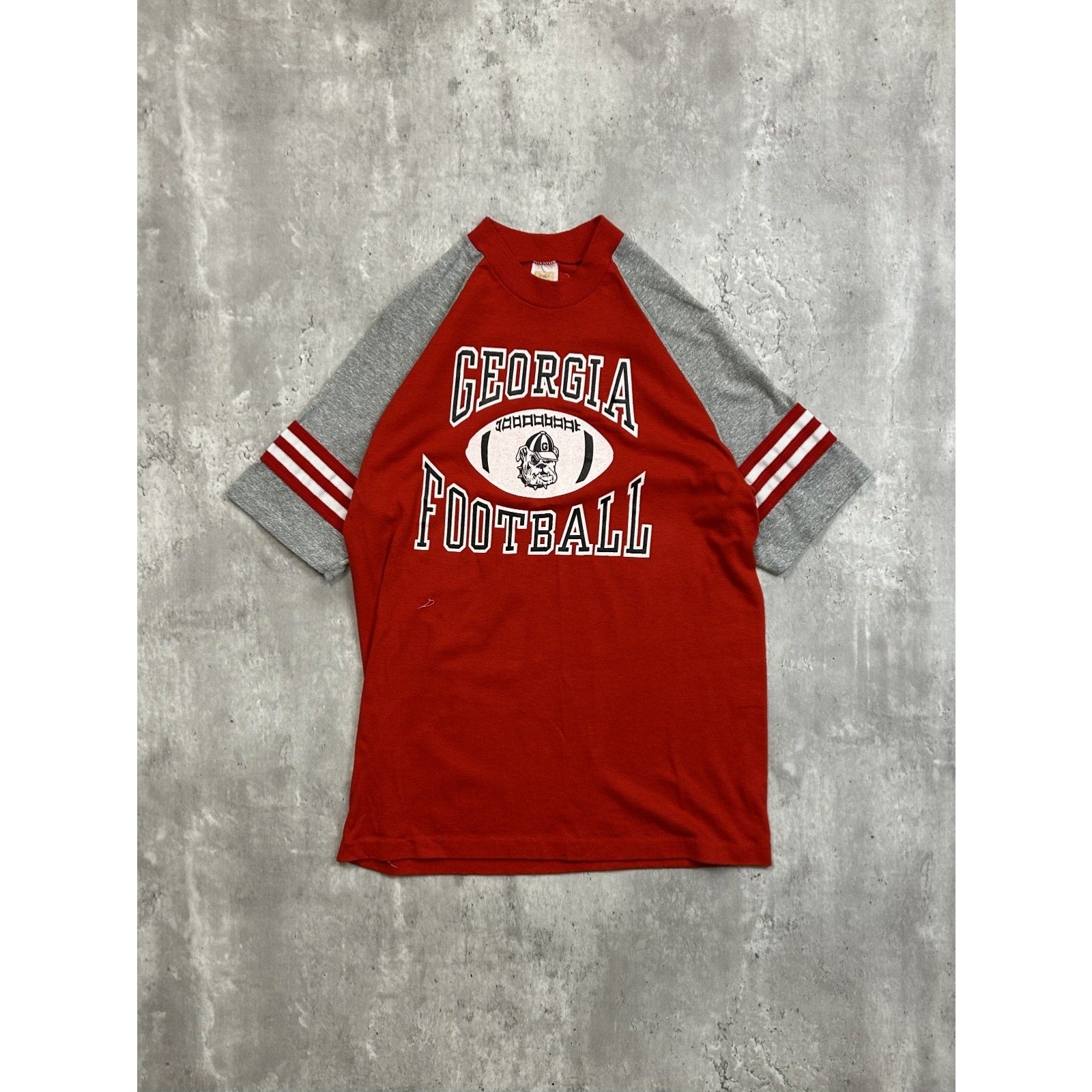 Vintage 80s Georgia Bulldogs NCAA Graphic Spellout Football Jersey Size Large