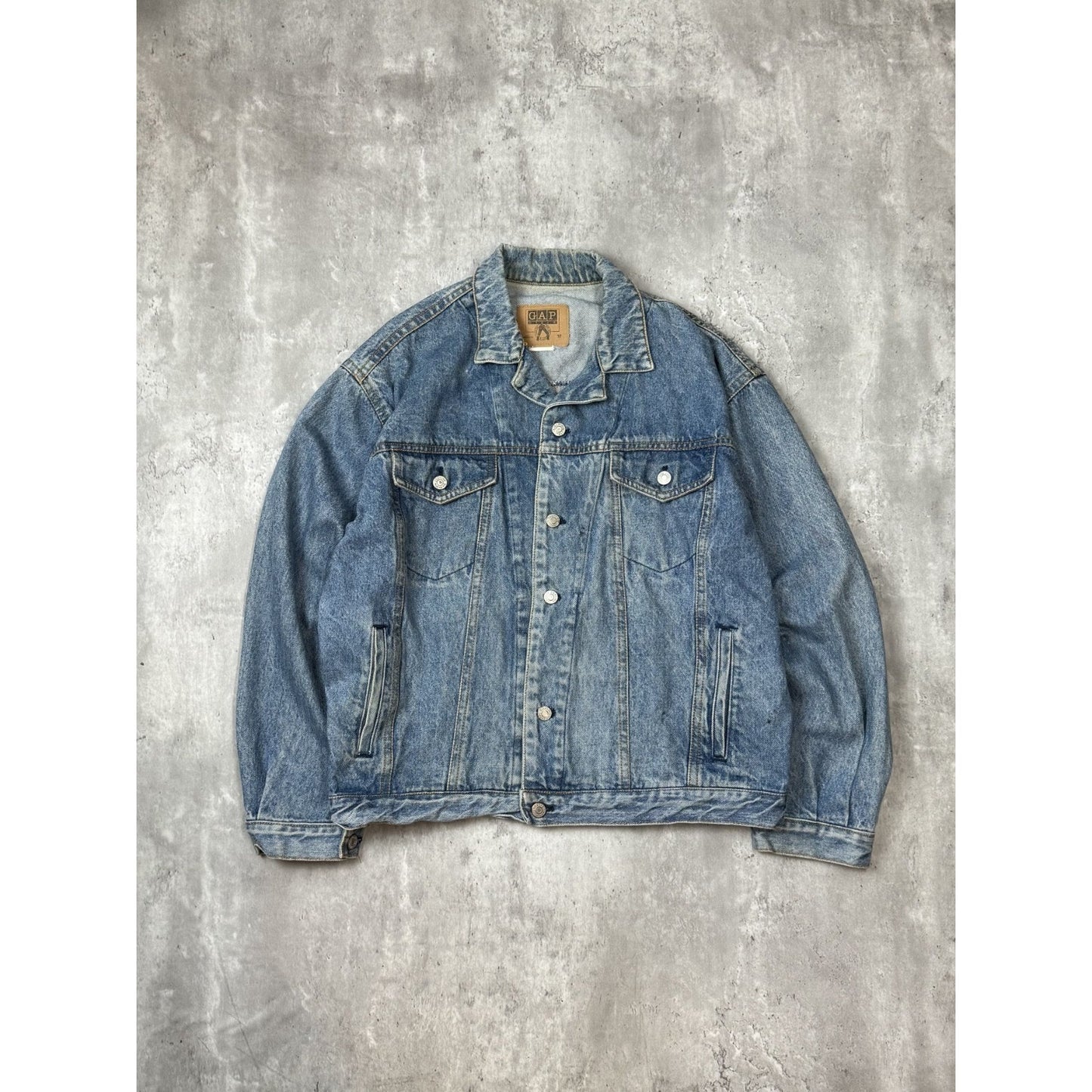 Vintage 90s GAP Denim Medium Wash Trucker Jacket Size Large Blue