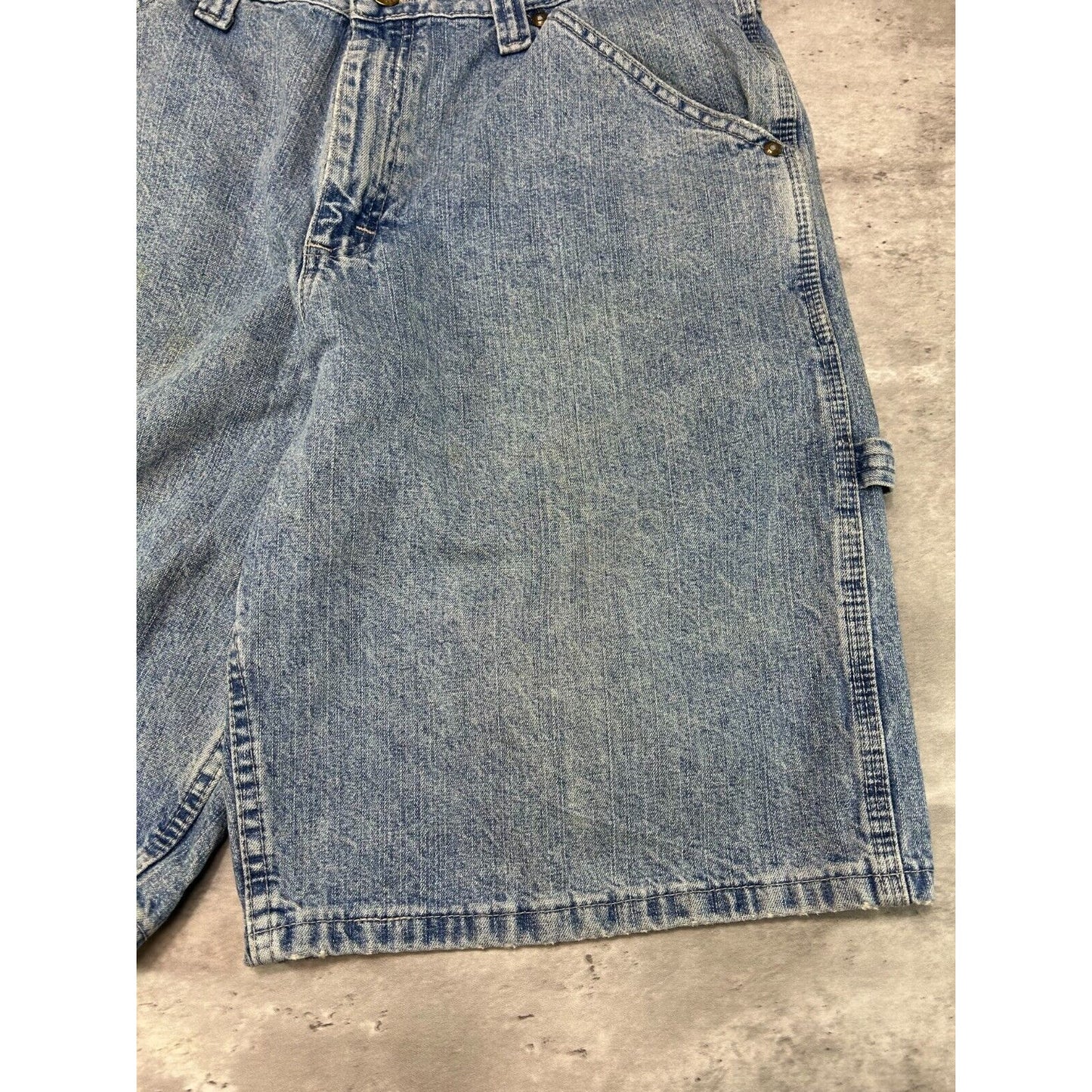 Vintage Wrangler Jeans Light Wash Denim Workwear Carpenter Shorts Size 35 Blue