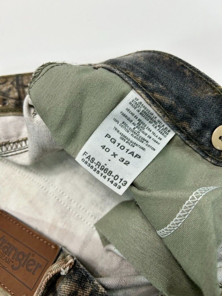 Vintage Wrangler Pro Gear Real Tree AP Camo Canvas Double Knee Hunting Pants 39W