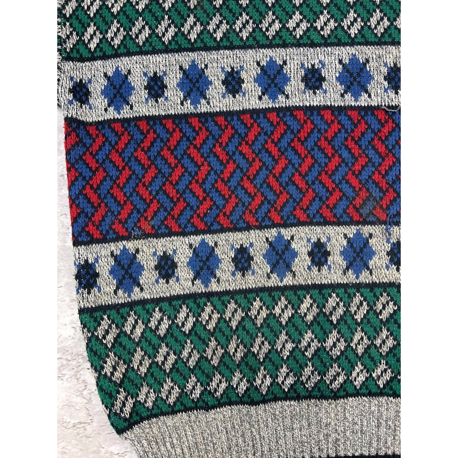 Vintage 90s Van Heusen Hennessy Abstract Patter Knit Sweater Size LT
