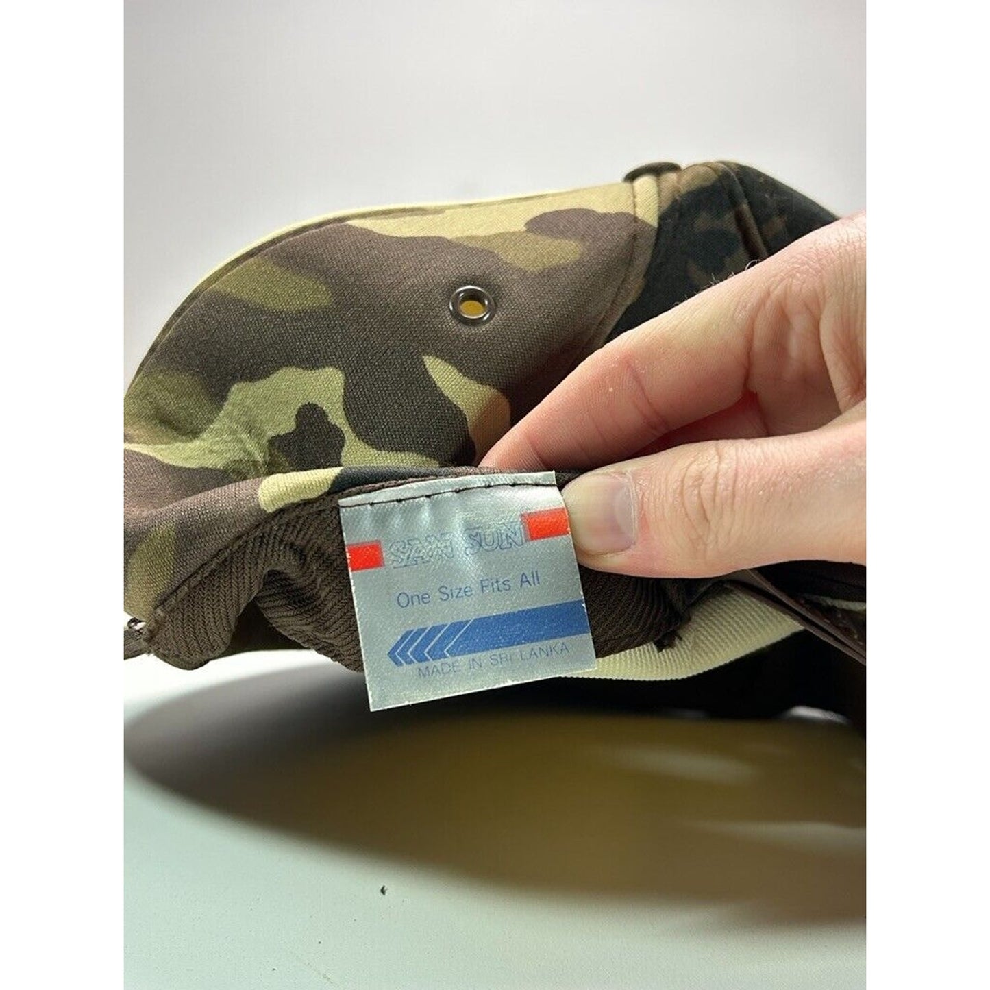 Vintage 90s Snyder Corner Hunting Camo Foam Snapback Hat OSFA