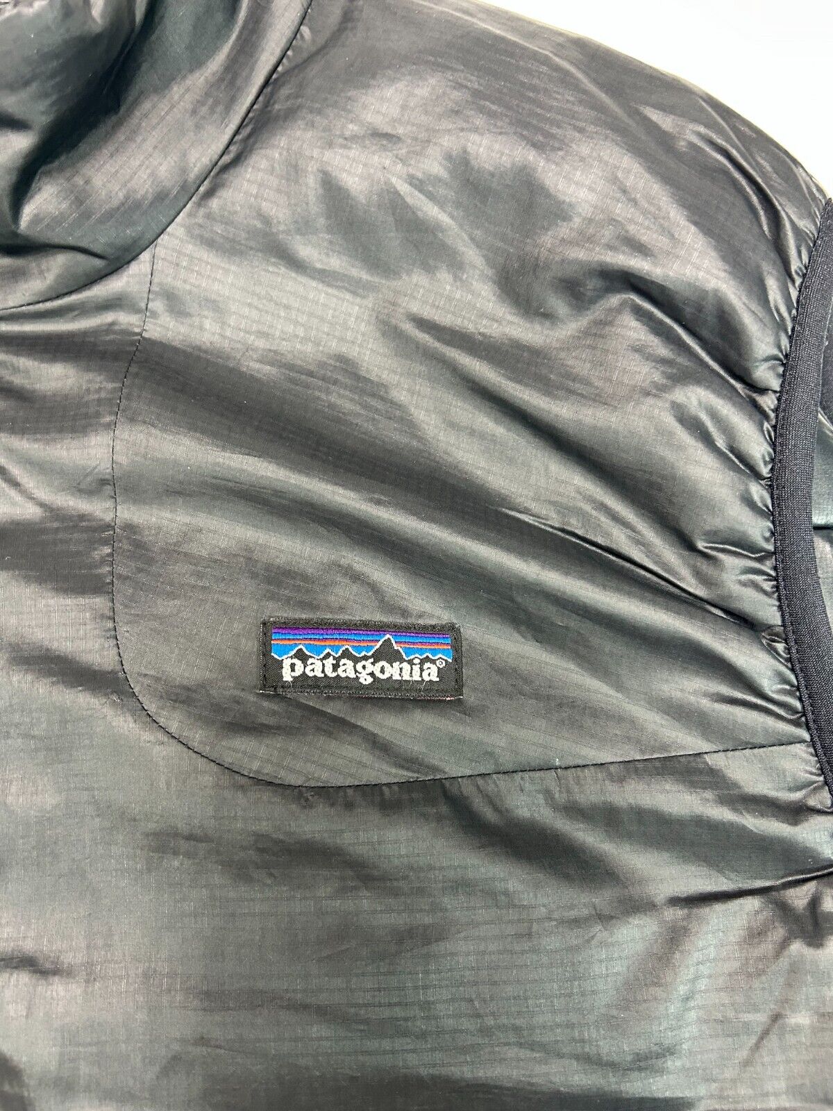 Patagonia Full Zip Insulated Embroidered Patch Nylon Vest Size XL Black