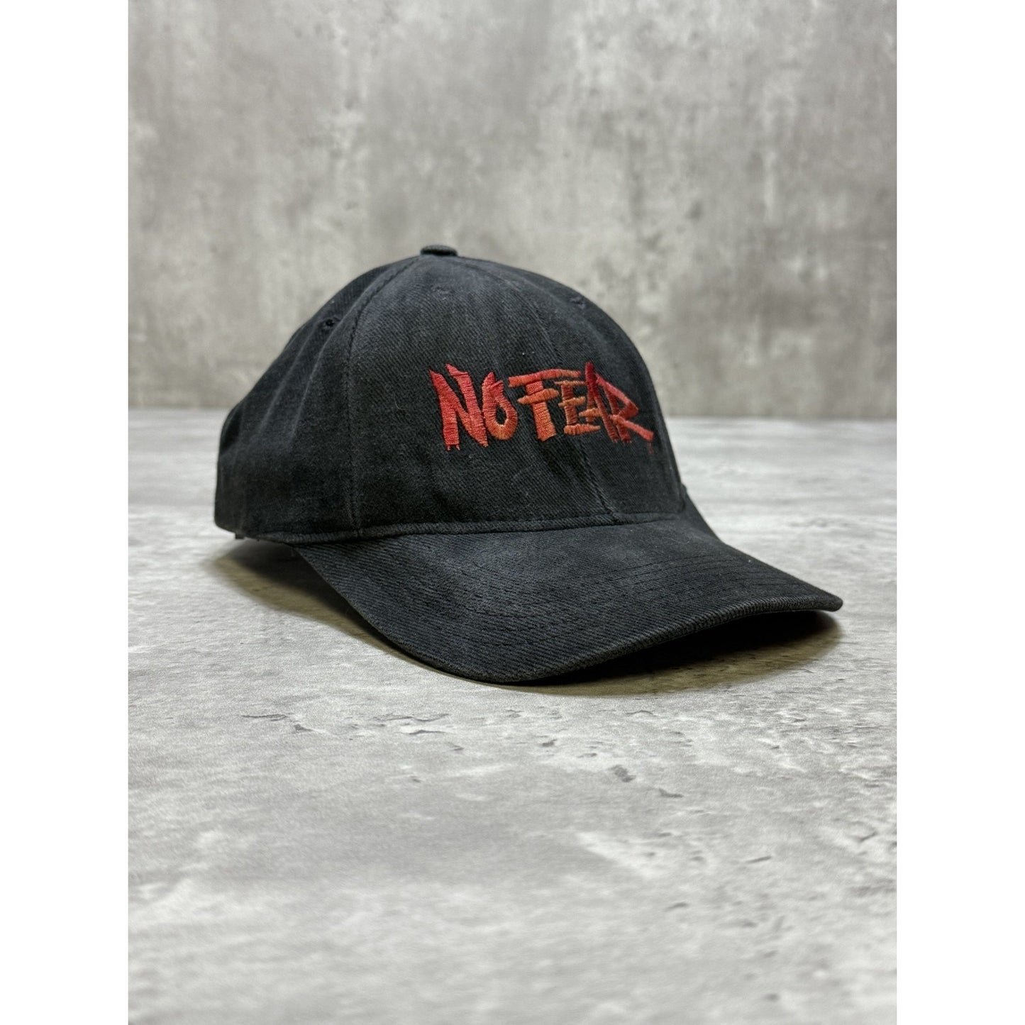 Vintage 90s No Fear Embroidered Spellout Two Tone Snapback Hat OSFA