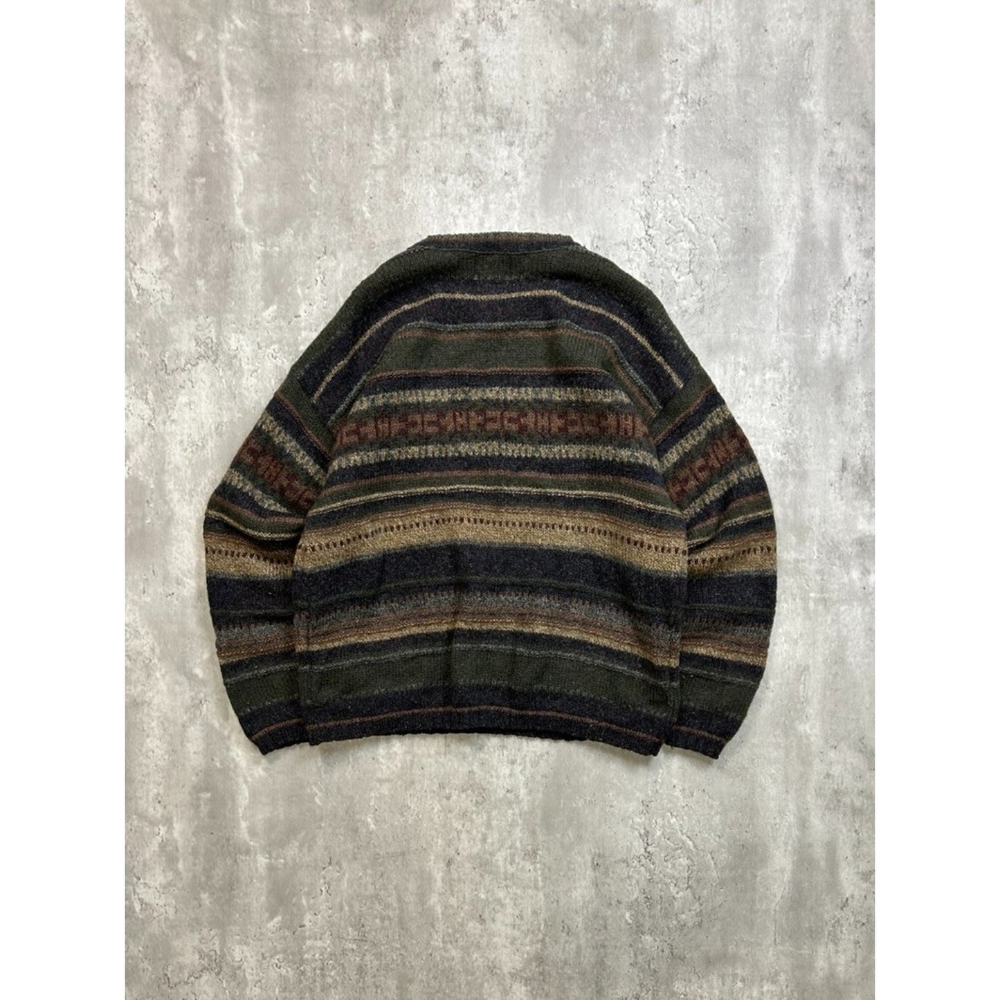 Vintage Woolrich Abstract Striped Print Pullover Knit Sweater Size Large