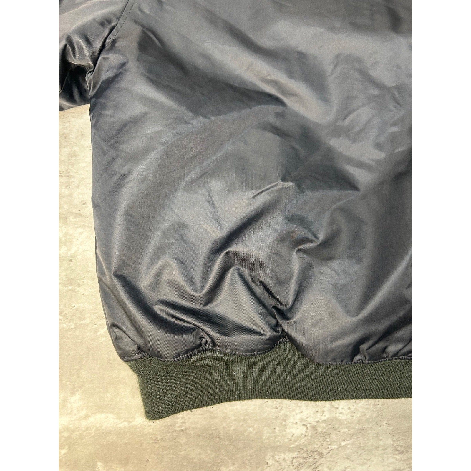 Vintage Y2K South Pole Insulated Full Zip Bomber Jacket Size XL