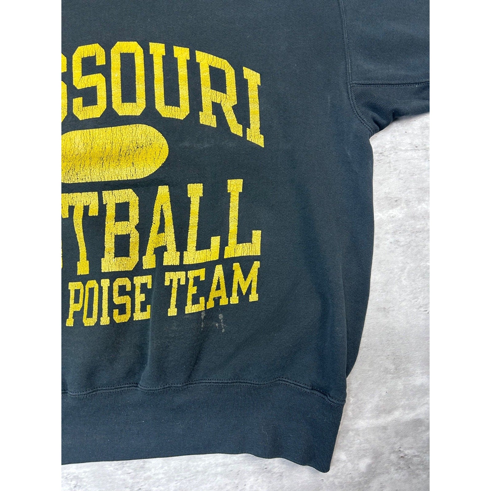 Vintage 90s Missouri Football NCAA Collegiate Spellout Sweatshirt Size XL