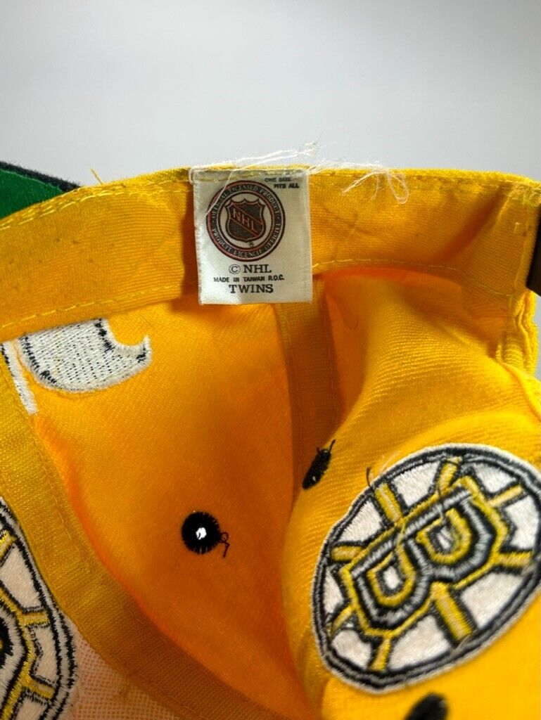 Vintage 90s Boston Bruins NHL Big Spell Out Snapback Hat OSFA