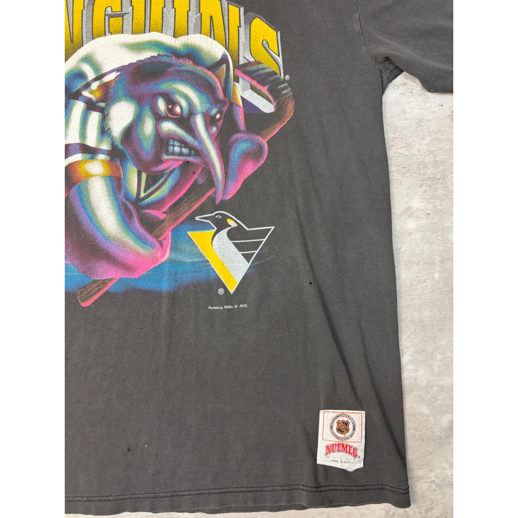 Vintage 90s Pittsburgh Penguins NHL Cartoon Graphic Hockey T-Shirt Size XL