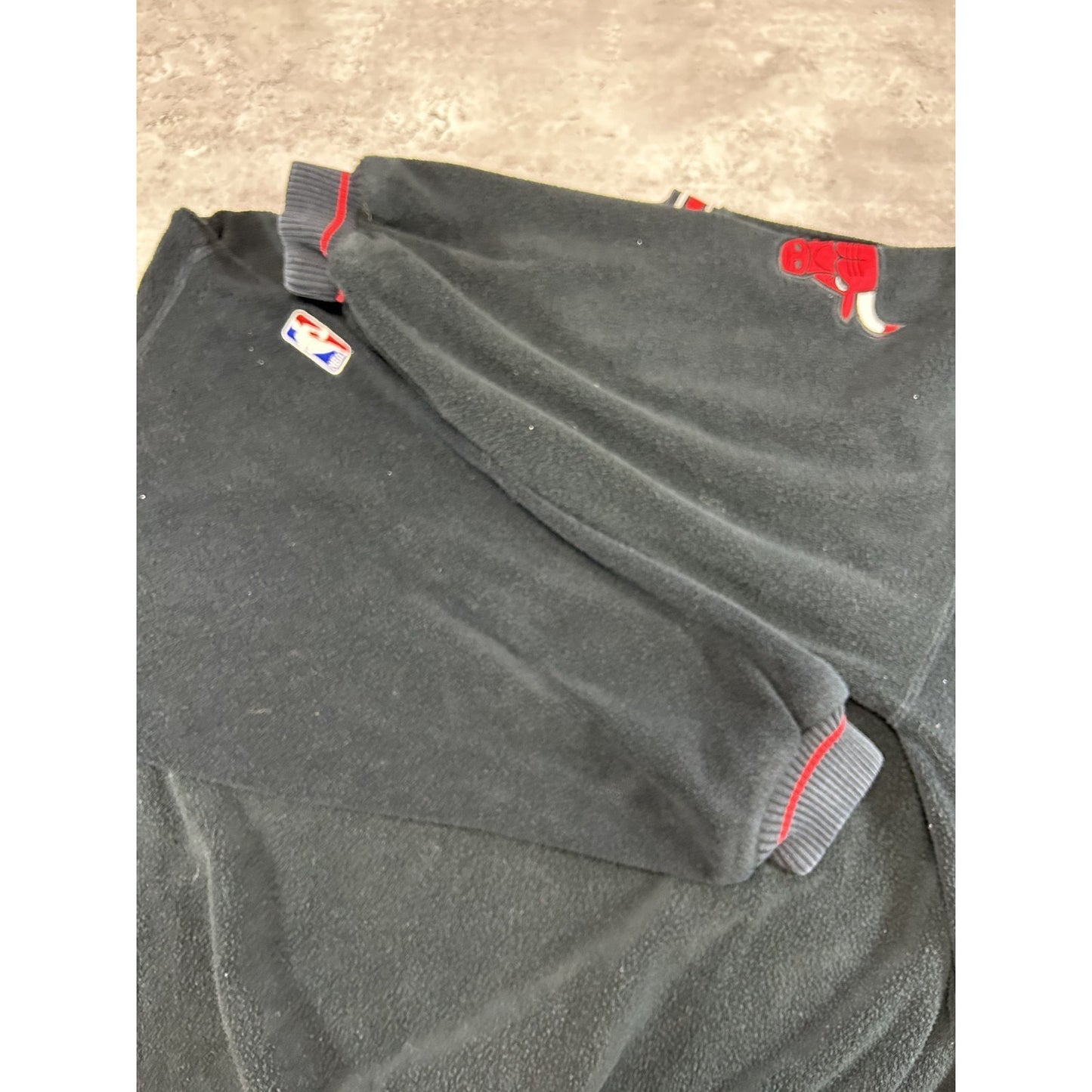 Vintage 90s Chicago Bulls NBA Embroidered Starter Fleece Sweatshirt Size XL