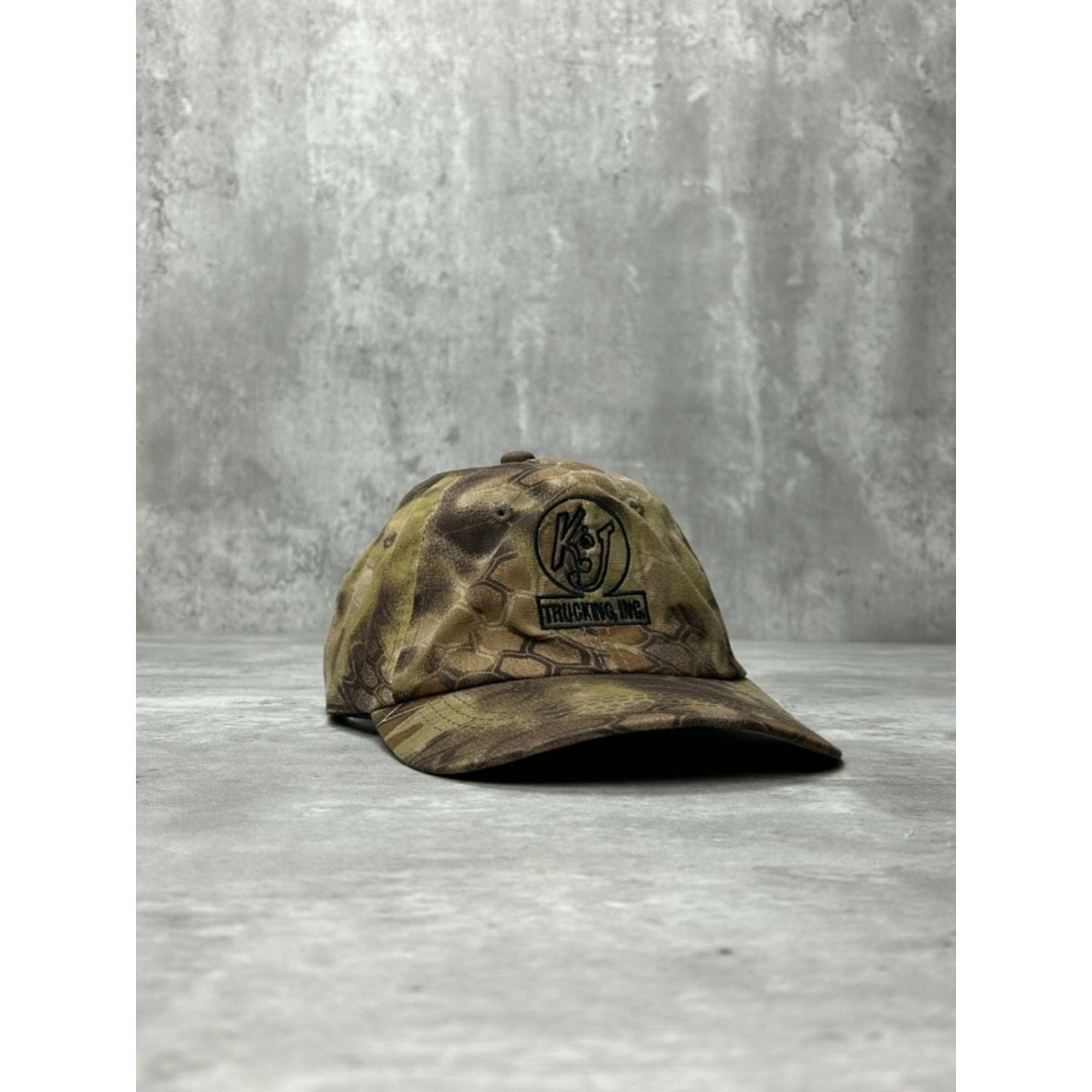 Vintage K&J Trucking Embroidered Camo Print Hunting Strapback Hat OSFA