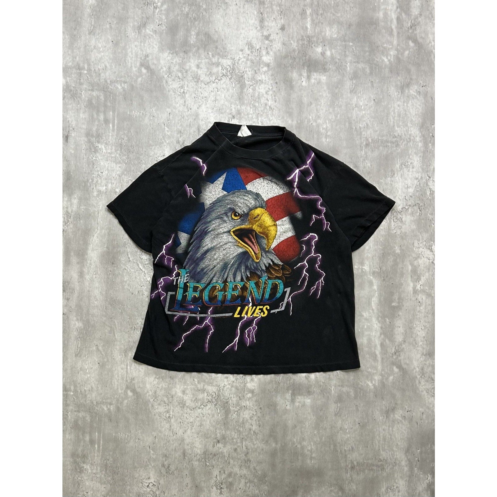 VTG 90s American Thunder The Legend Lives Bald Eagle Lightning T-Shirt Sz Large
