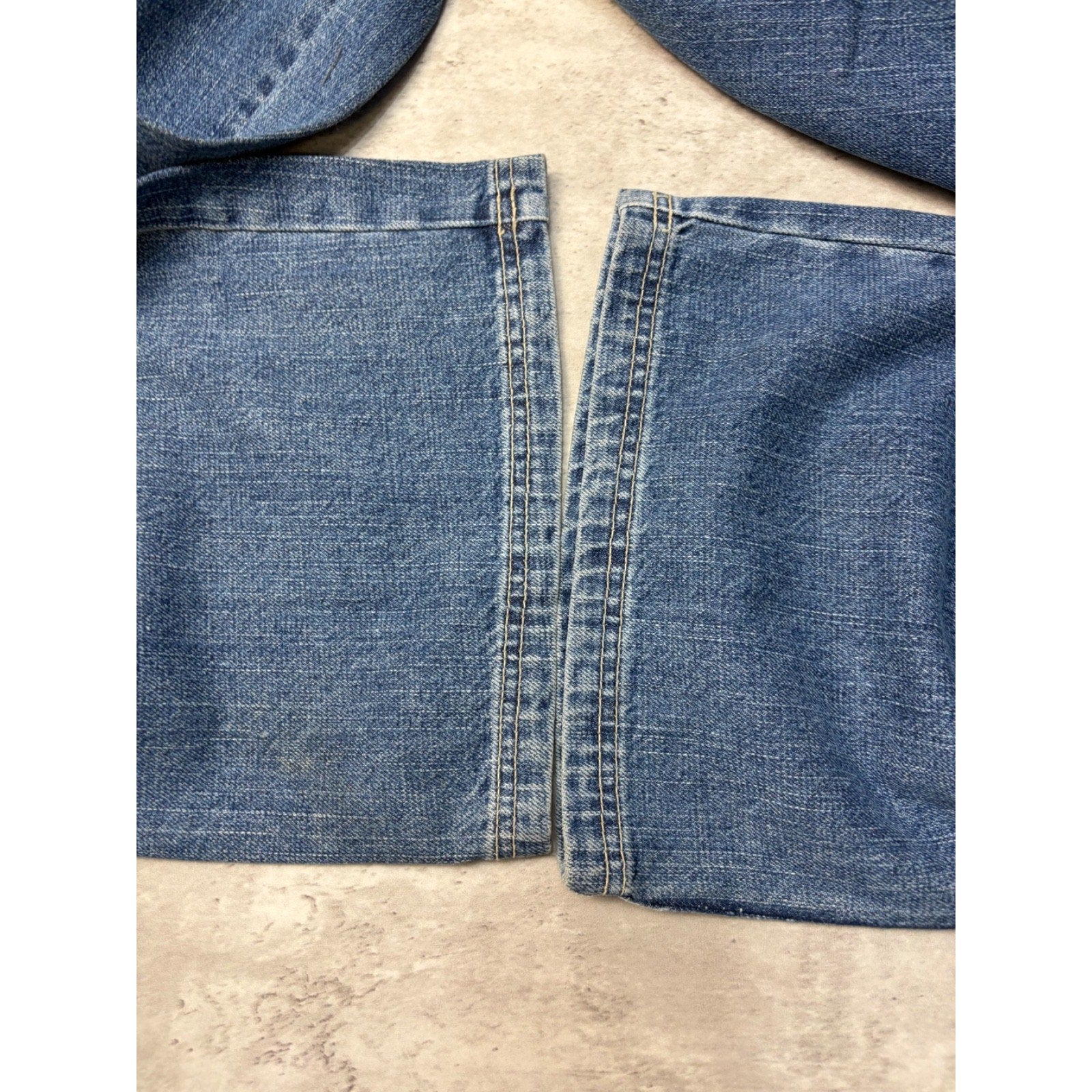 Vintage Y2K Womens Phat Farm Embroidered Medium Wash Denim Pants Size 30x32