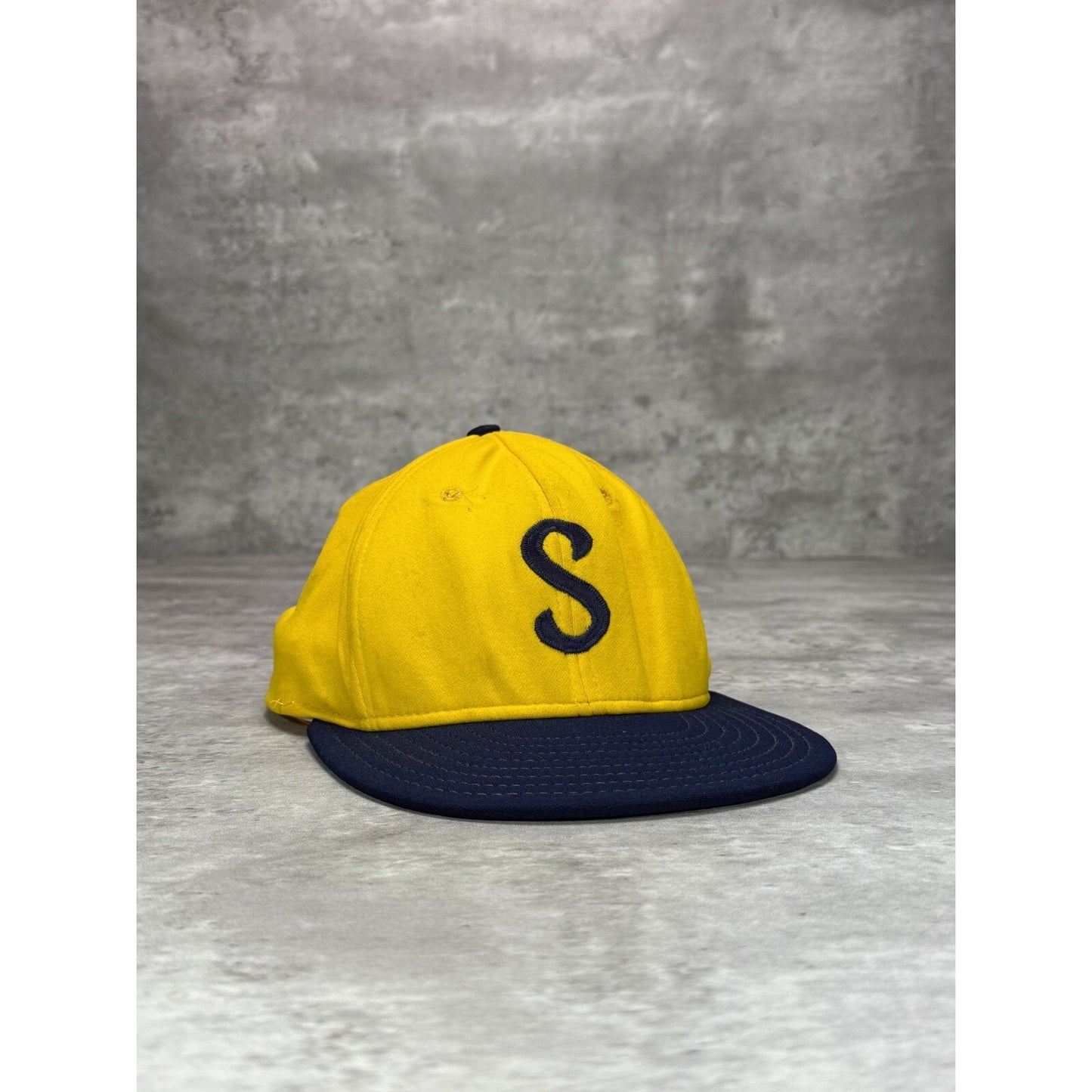 Vintage 1980s Embroidered S Two Tone Snapback Hat OSFA Yellow/Navy Blue