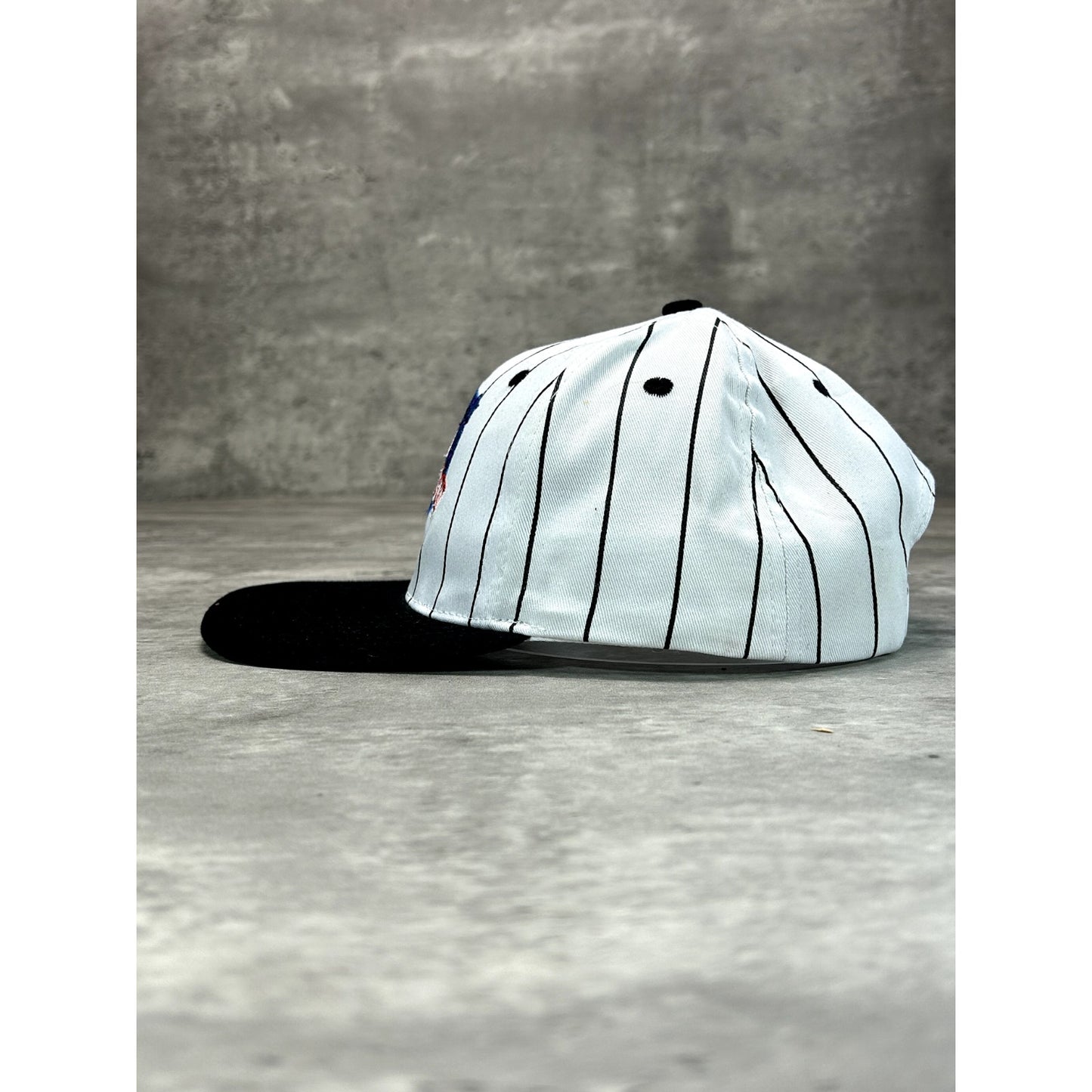 Vintage 90s Planet Hollywood Sydney Pinstripe Destination Snapback Hat OSFA