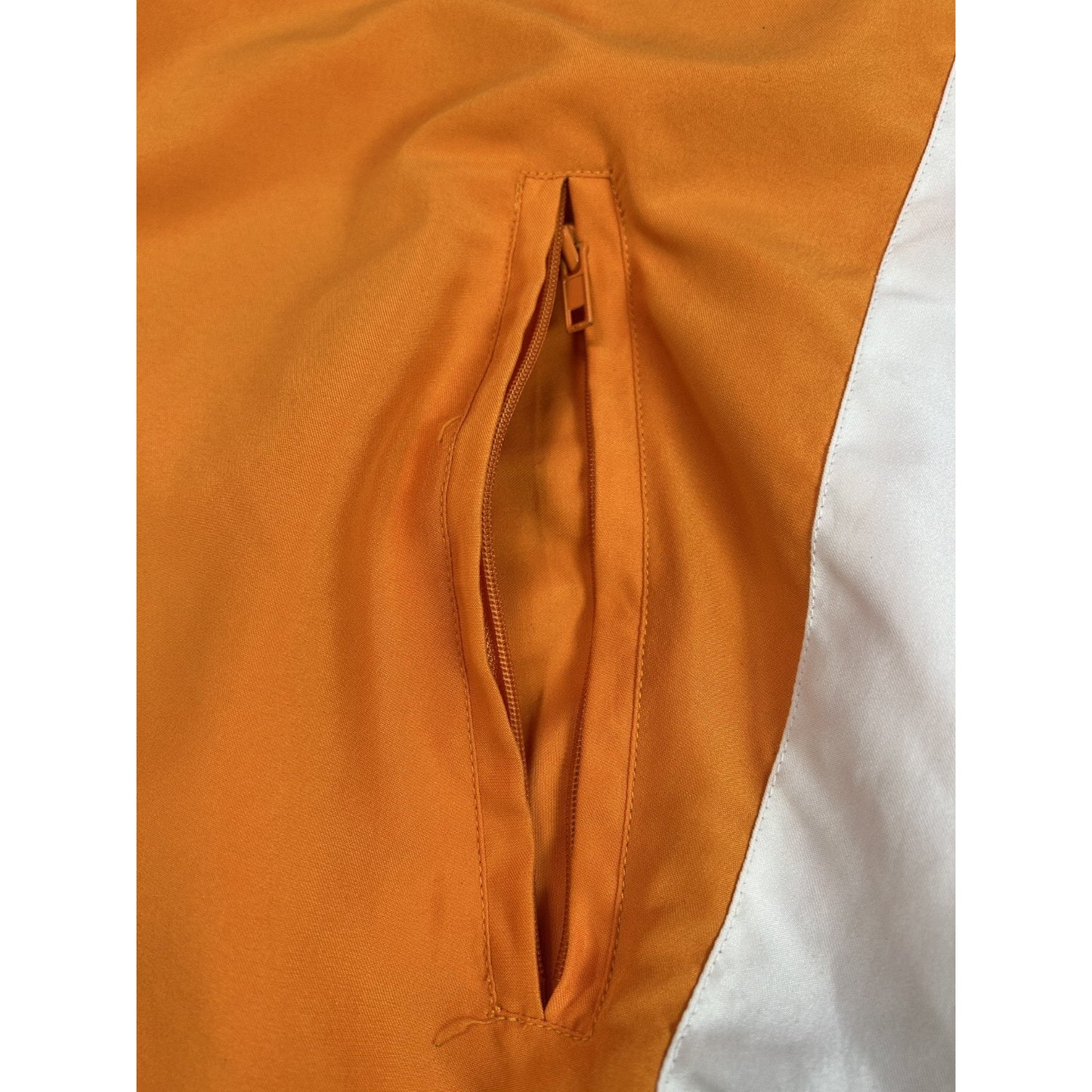 Tennessee Volunteers NCAA Embroidered Logo Windbreaker Jacket Size Large