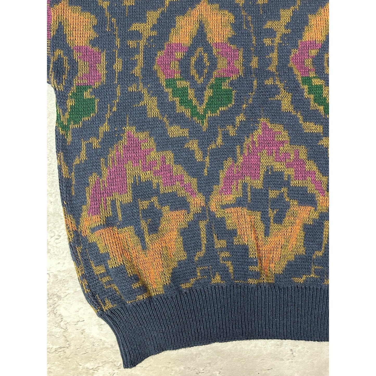 Vintage 90s Abstract Print Pullover Ribbed Knit Sweater Size Large