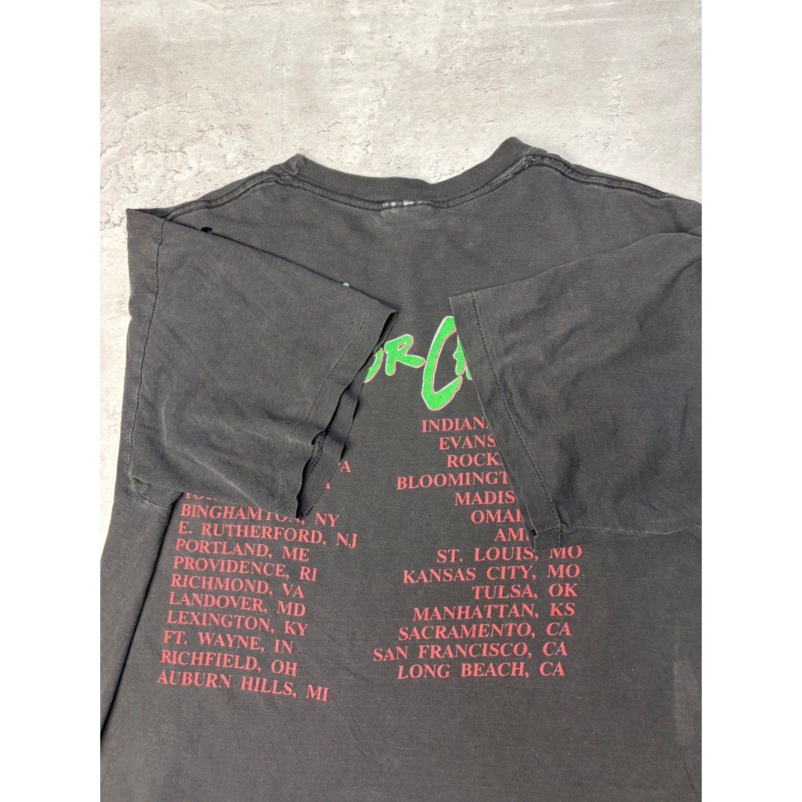 Vintage 1996 AC/DC Angus Young Mistress For Christmas Rock Tour T-Shirt Sz Large