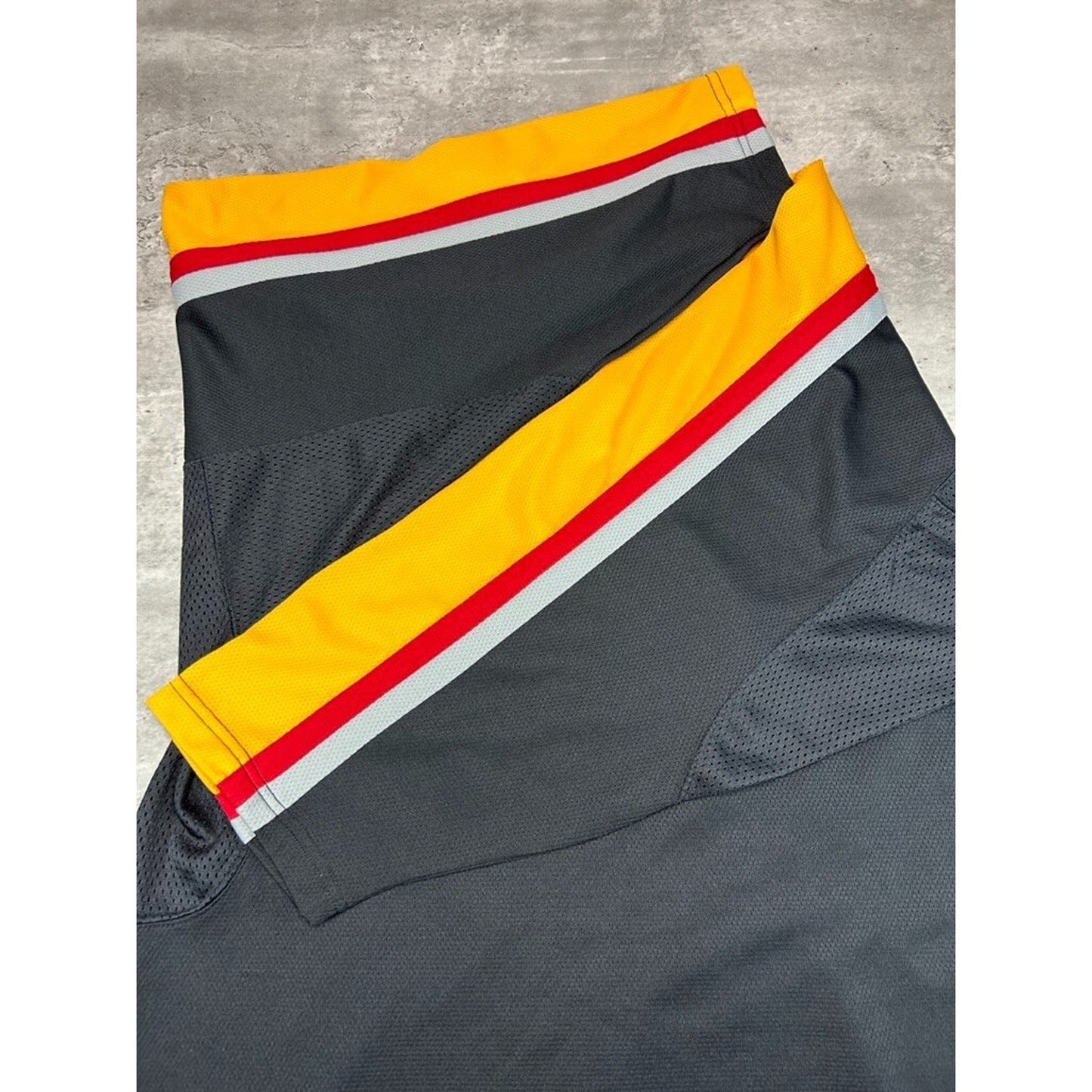 Vintage Germany Deutschland Nike Team Embroidered Hockey Jersey Size Large