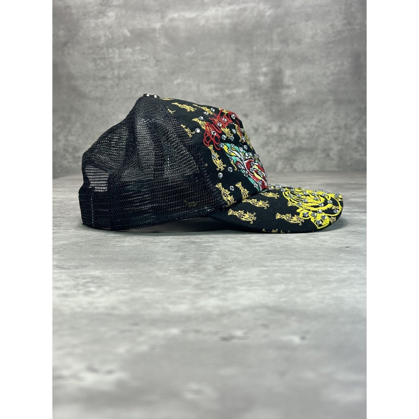 Vintage Ed Hardy Bedazzled Embroidered Roses Trucker Snapback Hat OSFA Black