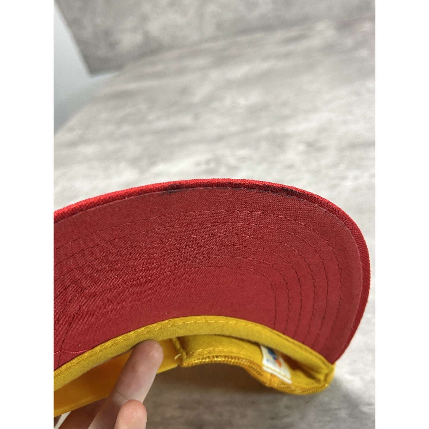 Vintage 80s/90s 4x4 Pickup Truck Graphic Trucker Snapback Hat Small