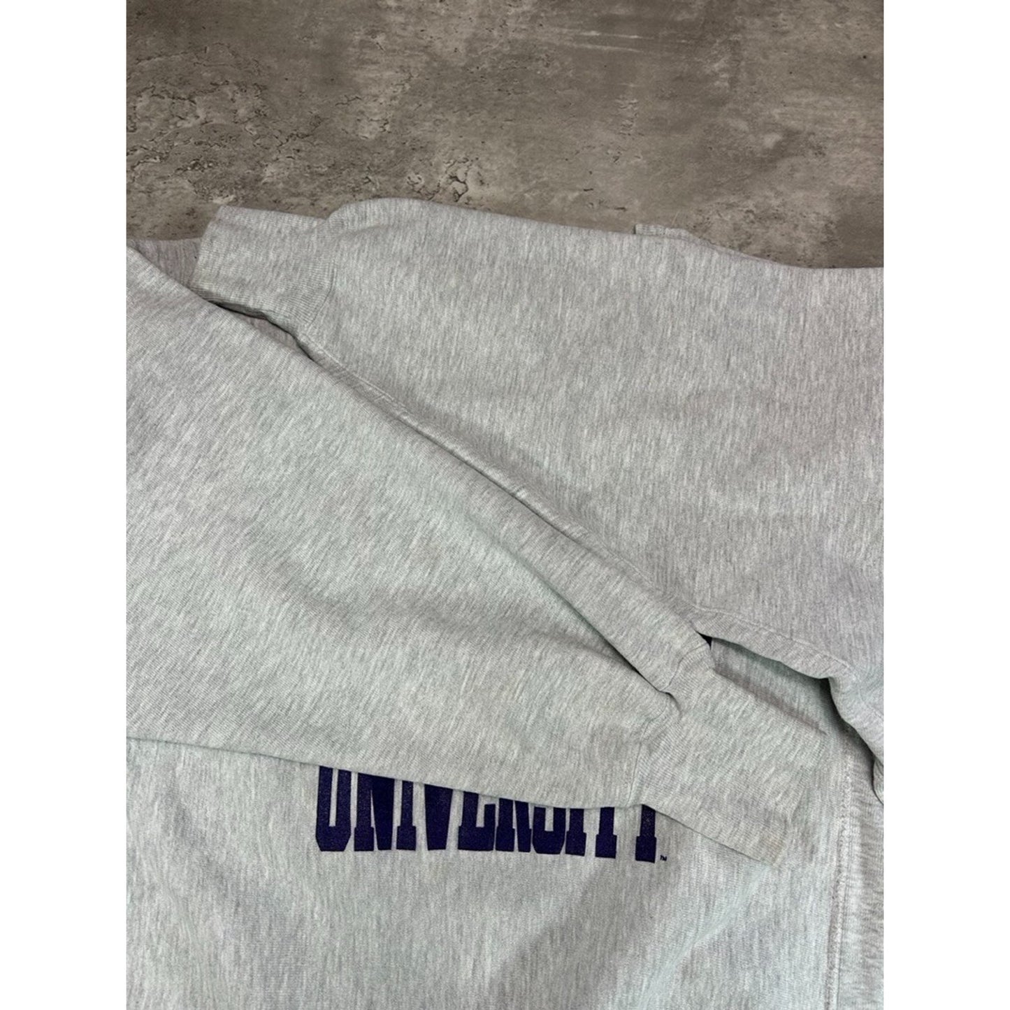 Vintage 90s James Madison NCAA Champion Reverse Weave Sweatshirt Size XXL