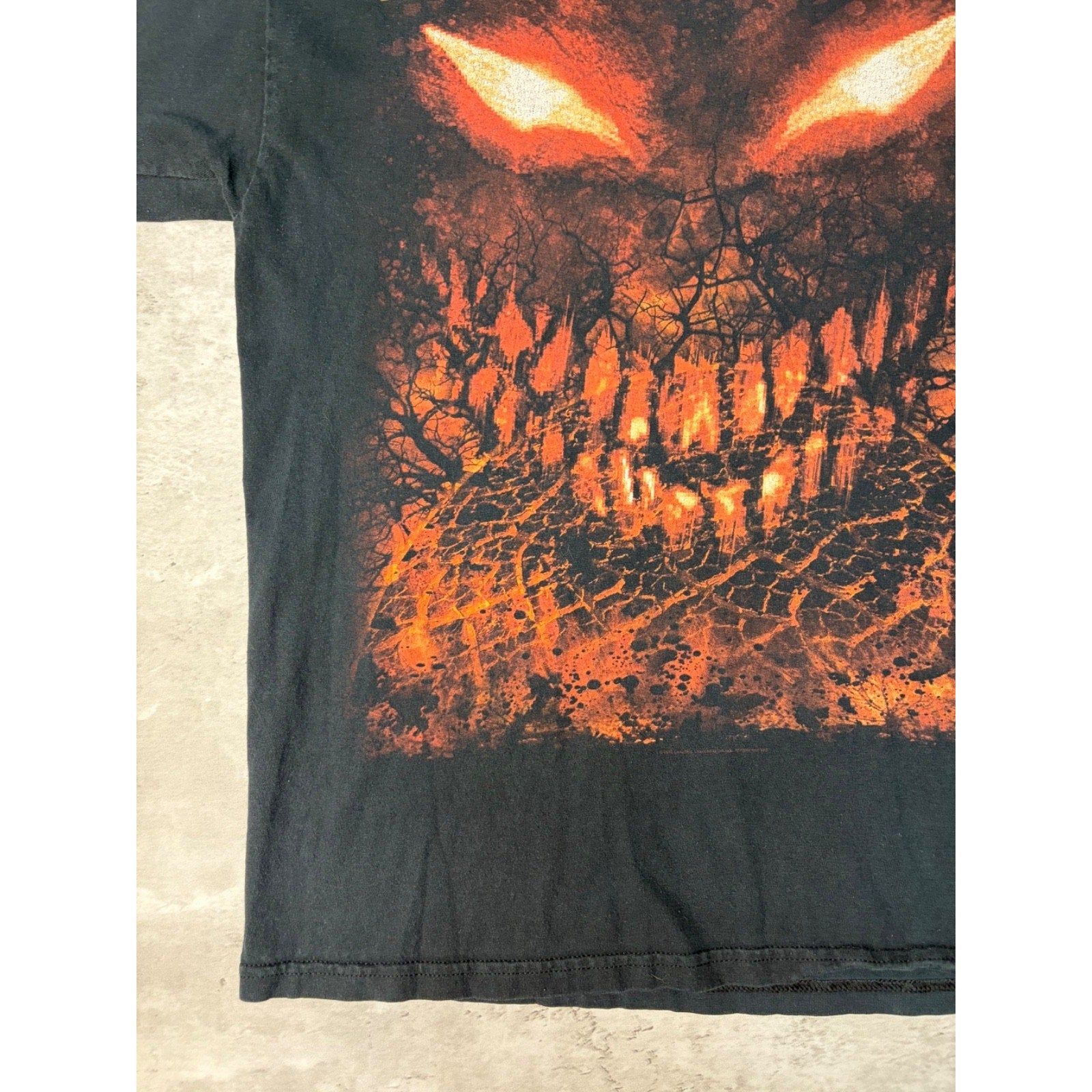 Vintage 2000 Disturbed Heavy Metal Graphic Black Band T-Shirt Size Large