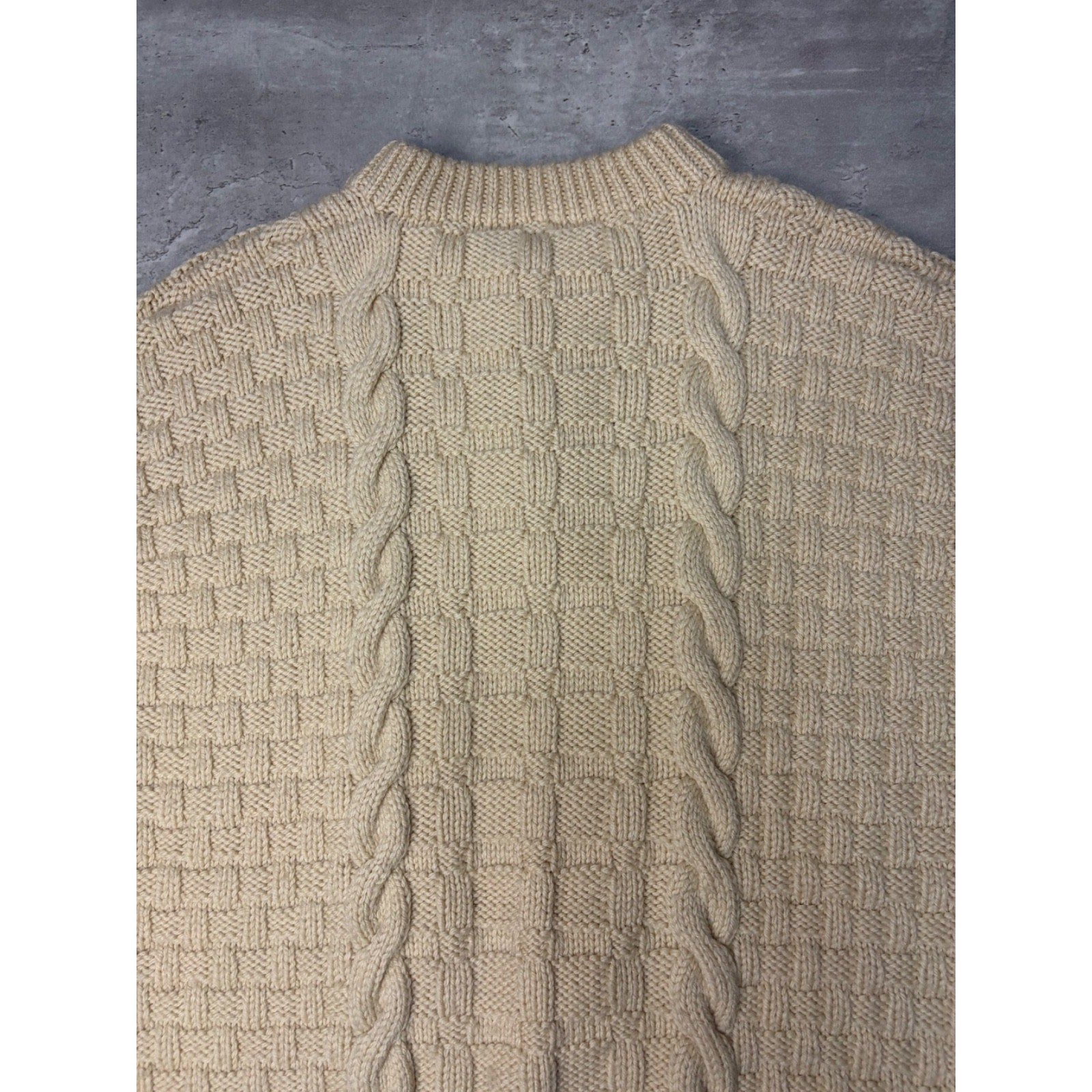 Vintage 80s/90s Cable Knit 1/4 Button Beige Knit Sweater Size Medium