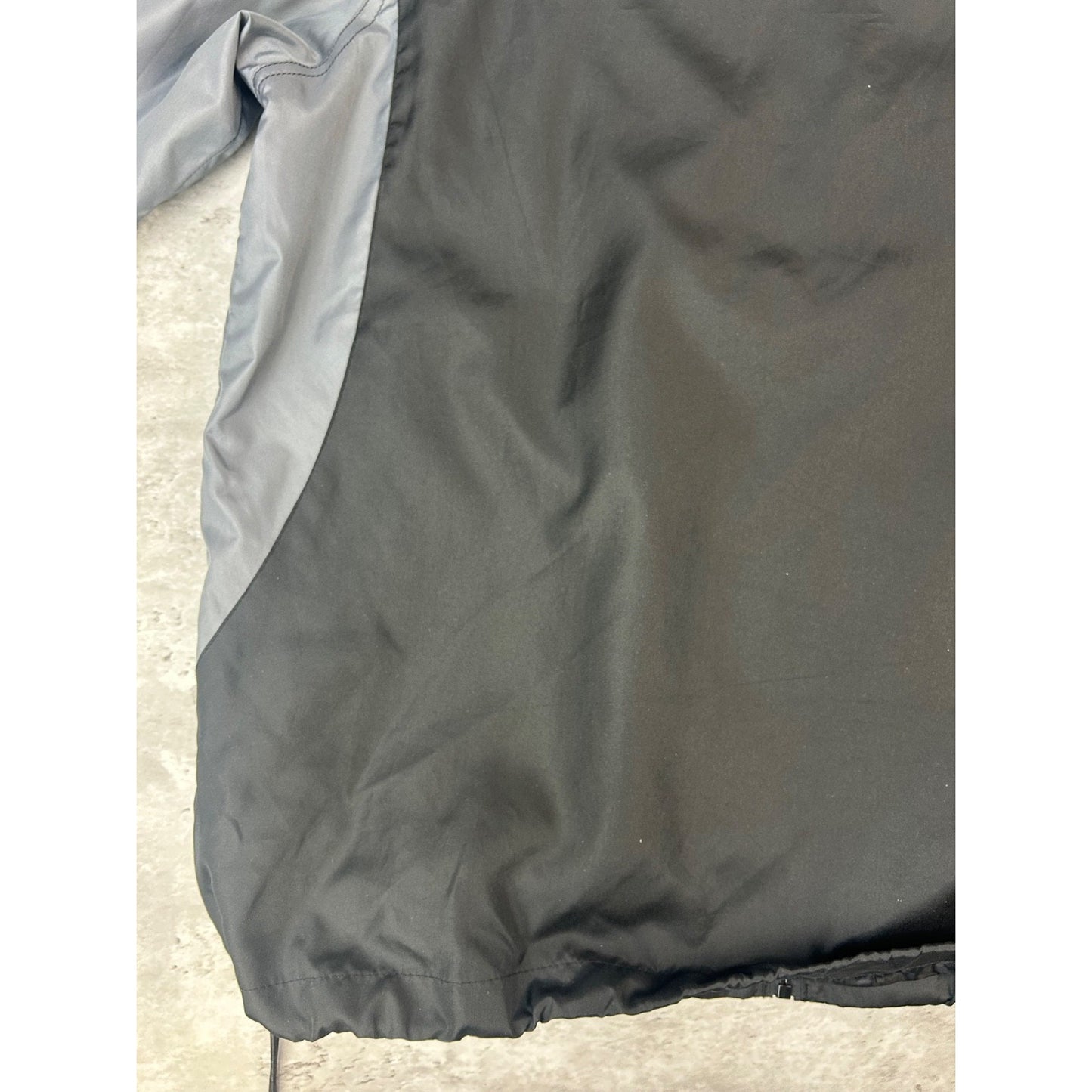 Vintage Detroit Lions NFL Embroidered Logo Nylon Windbreaker Jacket Size XL