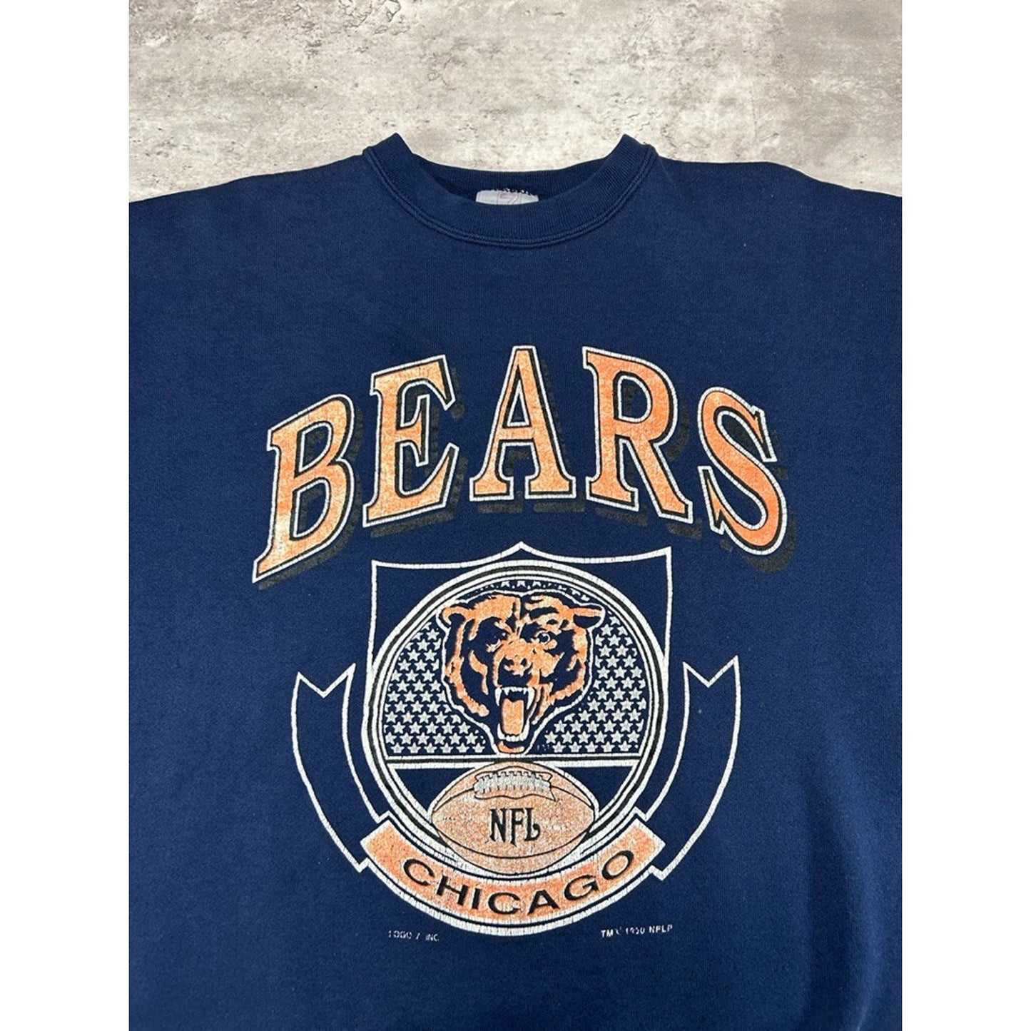 Vintage 1990 Chicago Bears NFL Graphic Football Crest Sweatshirt Size XL Blue