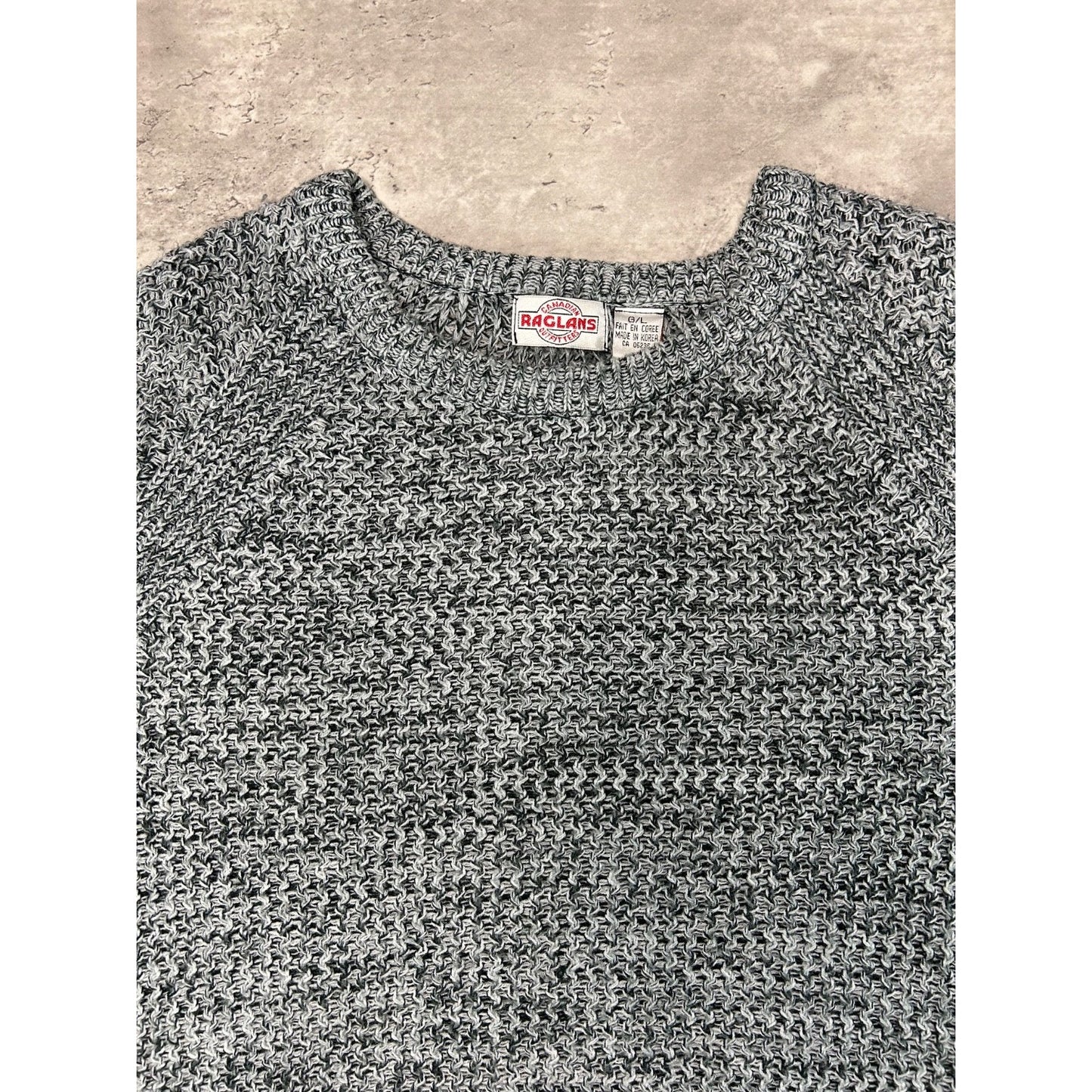 Vintage 80s/90s Raglans Outfitters Pullover Knit Sweater Size Large Grey