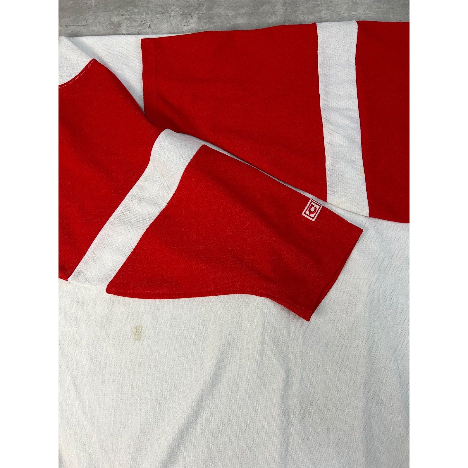 Vintage Detroit Red Wings NHL Stitched Hockey Jersey Size XL