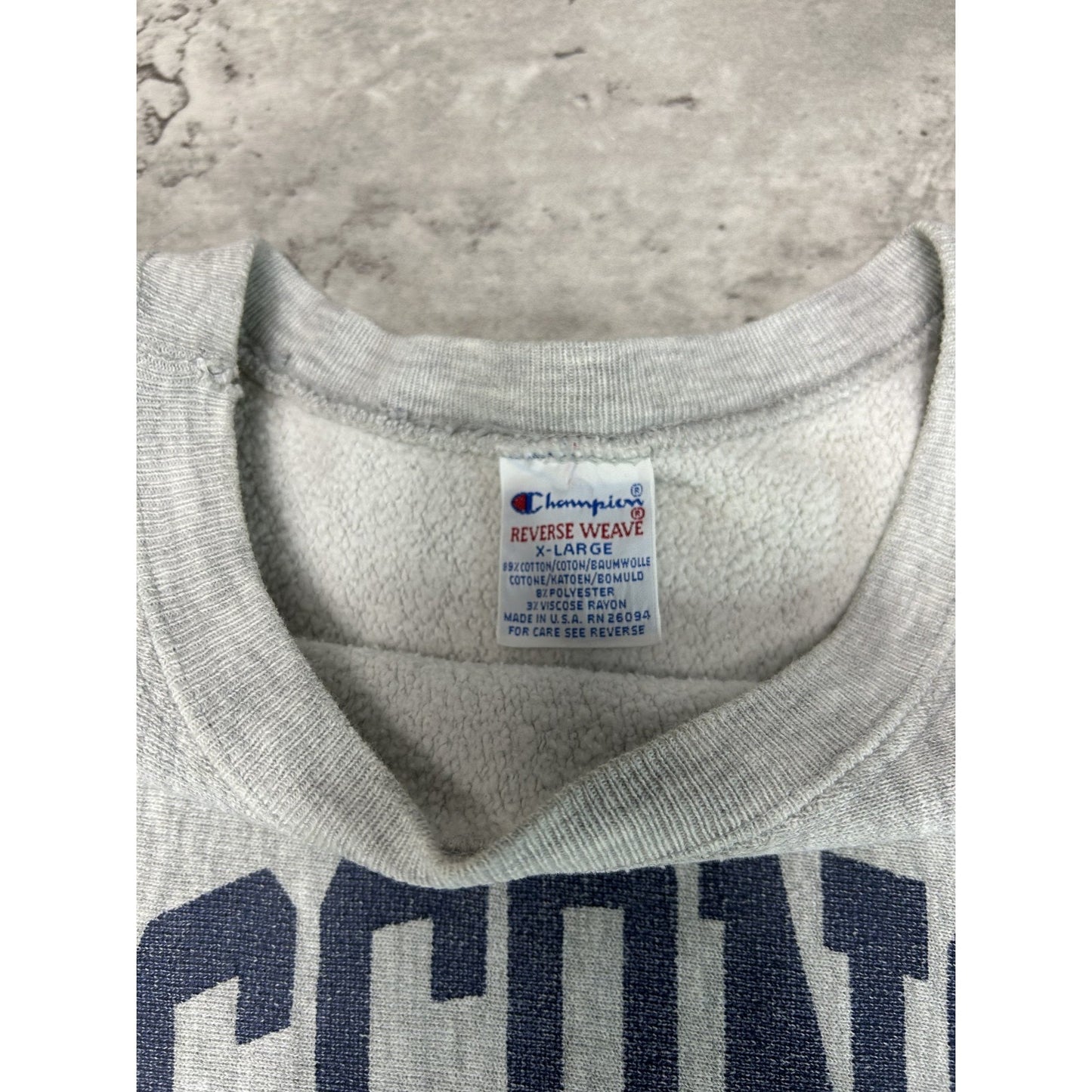 Vintage 90s Wisconsin NCAA Champion Reverse Weave Crewneck Sweatshirt Size XL